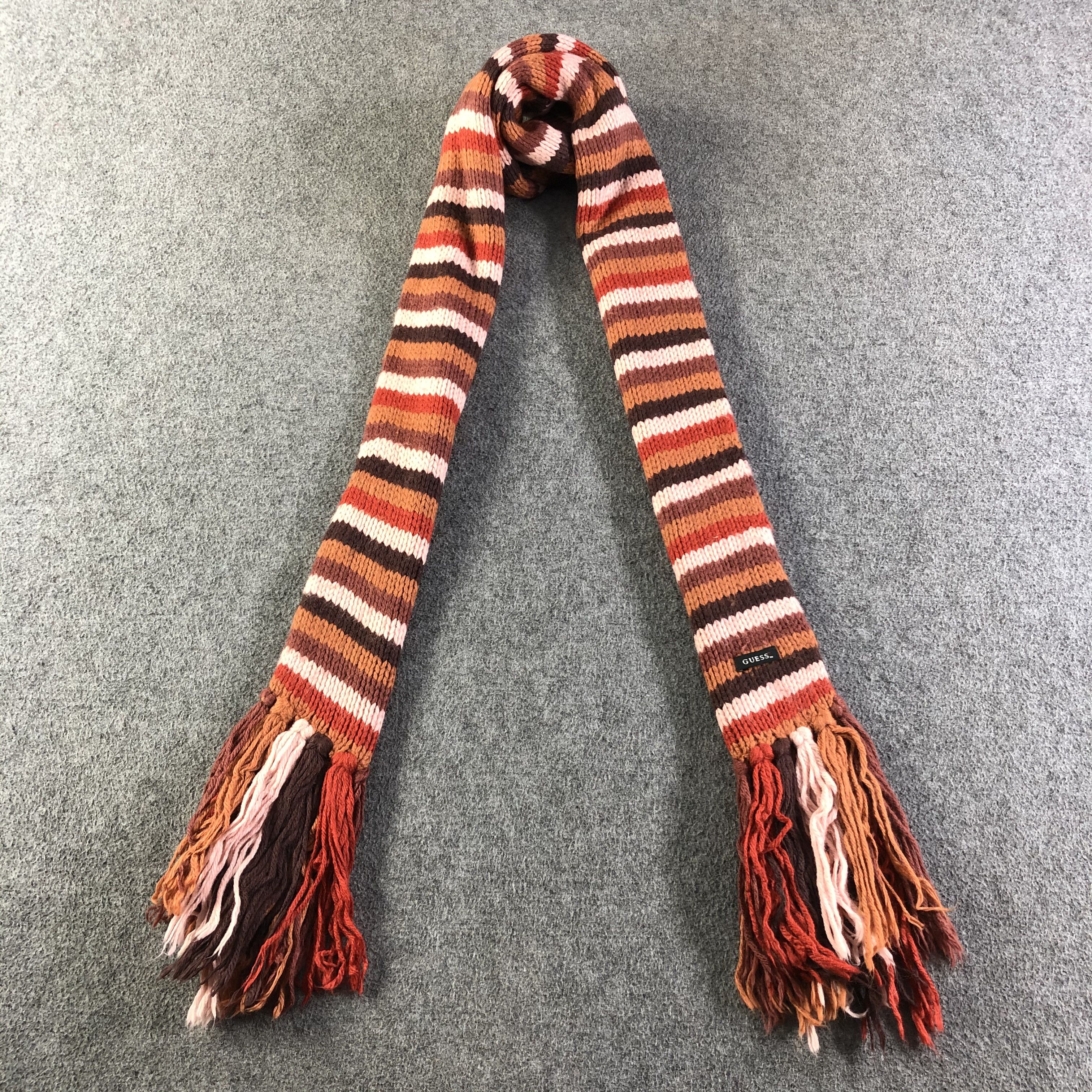 Guess Guess Scarf / Muffler / Neckwear P121 Size ONE SIZE - 1 Thumbnail