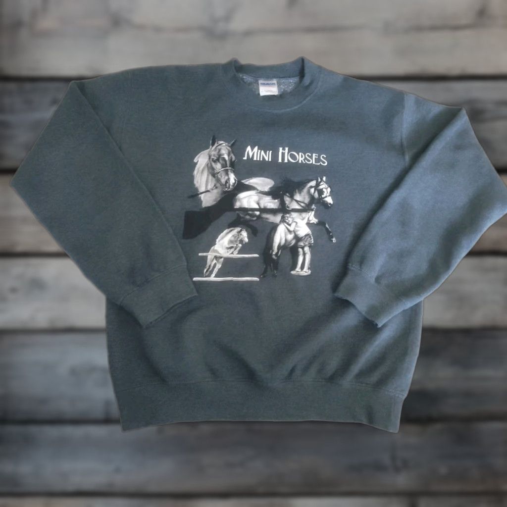 Gildan Gildan Mini Horses Crewneck Fleece Sweatshirt Graphic Size Small EUC Size S / US 4 / IT 40 - 1 Thumbnail