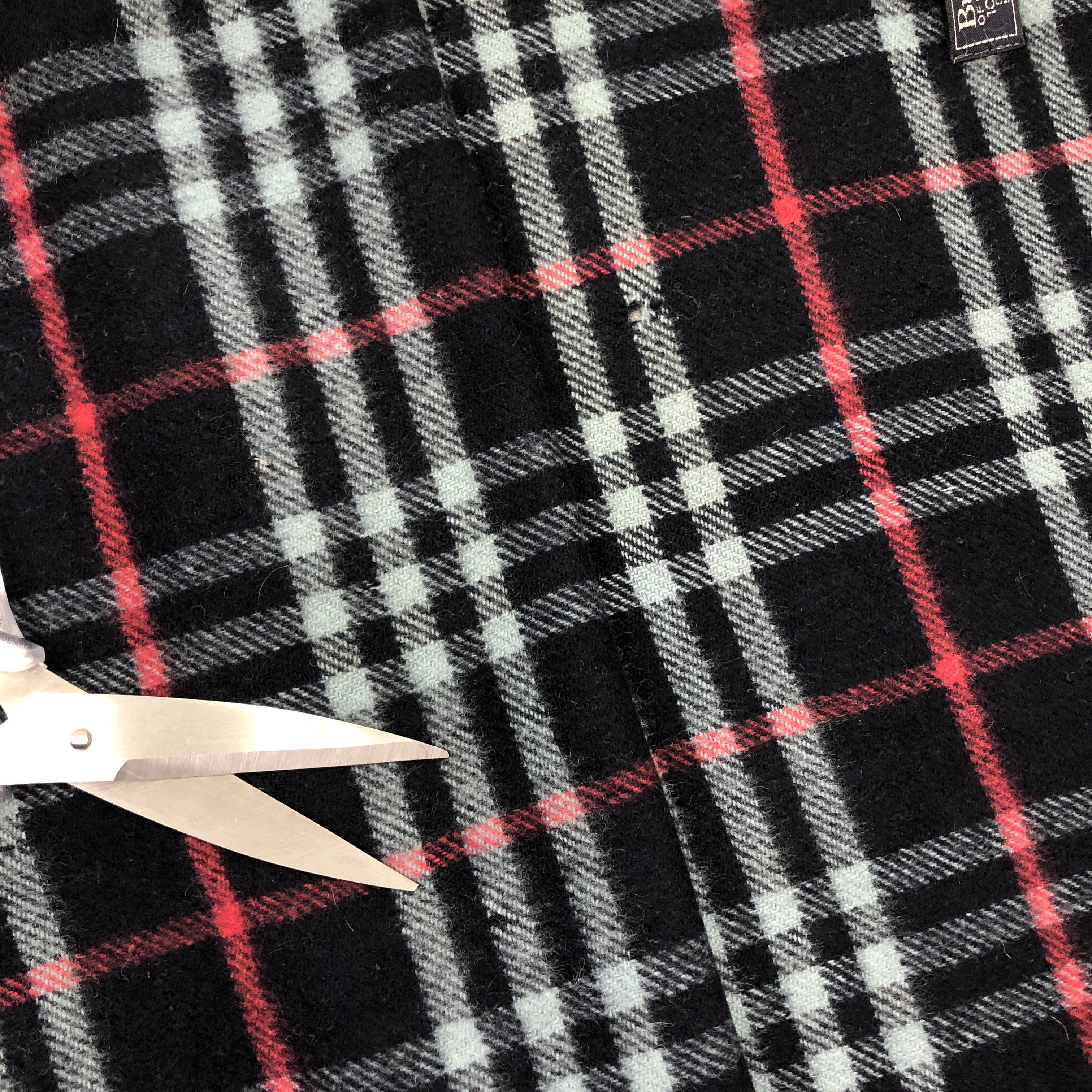 Burberry Vintage Burberry Scarf Muffler Wool Cashmere Scarves Size ONE SIZE - 5 Thumbnail
