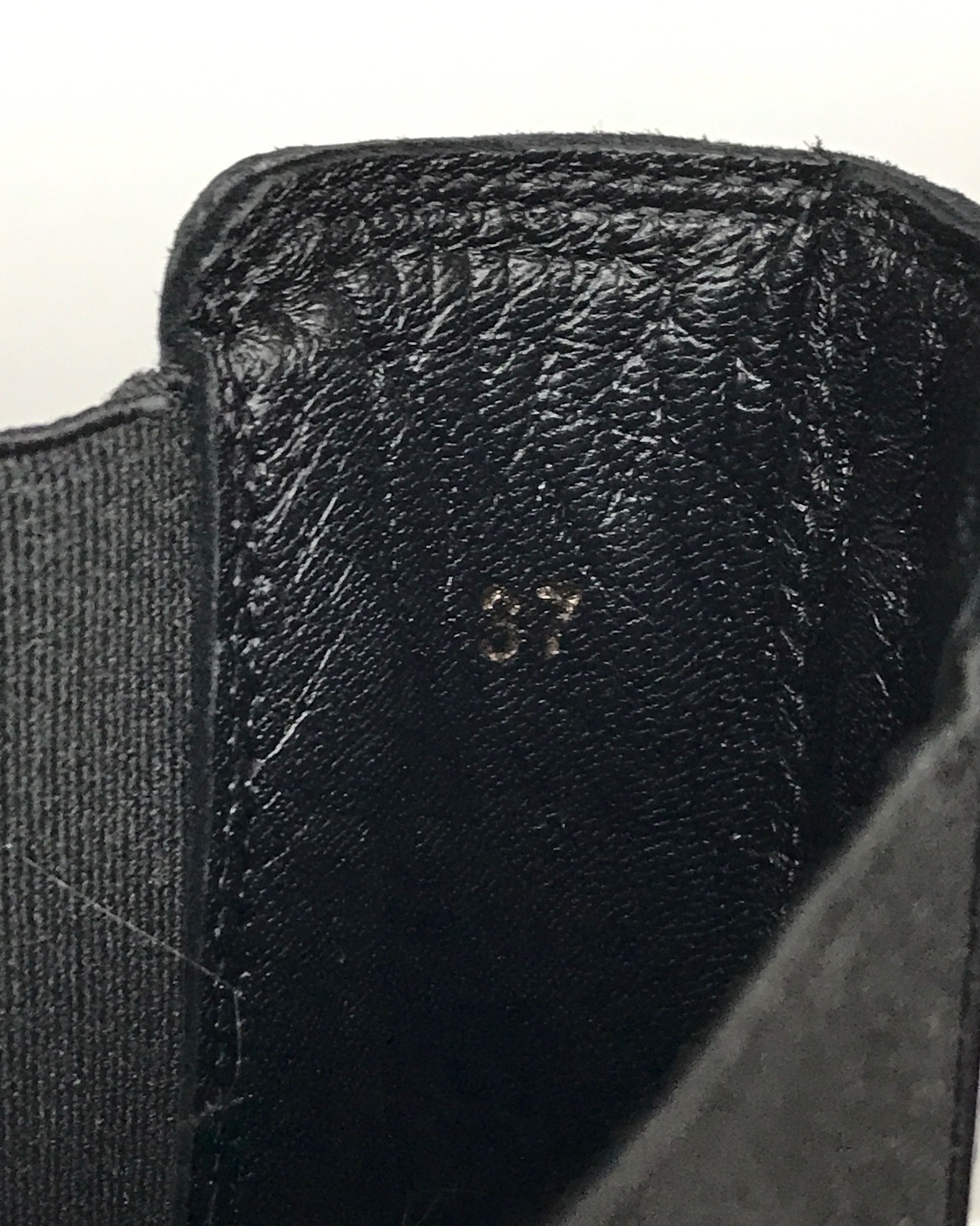 CLOSED CLOSED LEATHER CHELSEA BOOTS MADE IN ITALY US6.5 EU37 Size US 6.5 / IT 36.5 - 8 Thumbnail