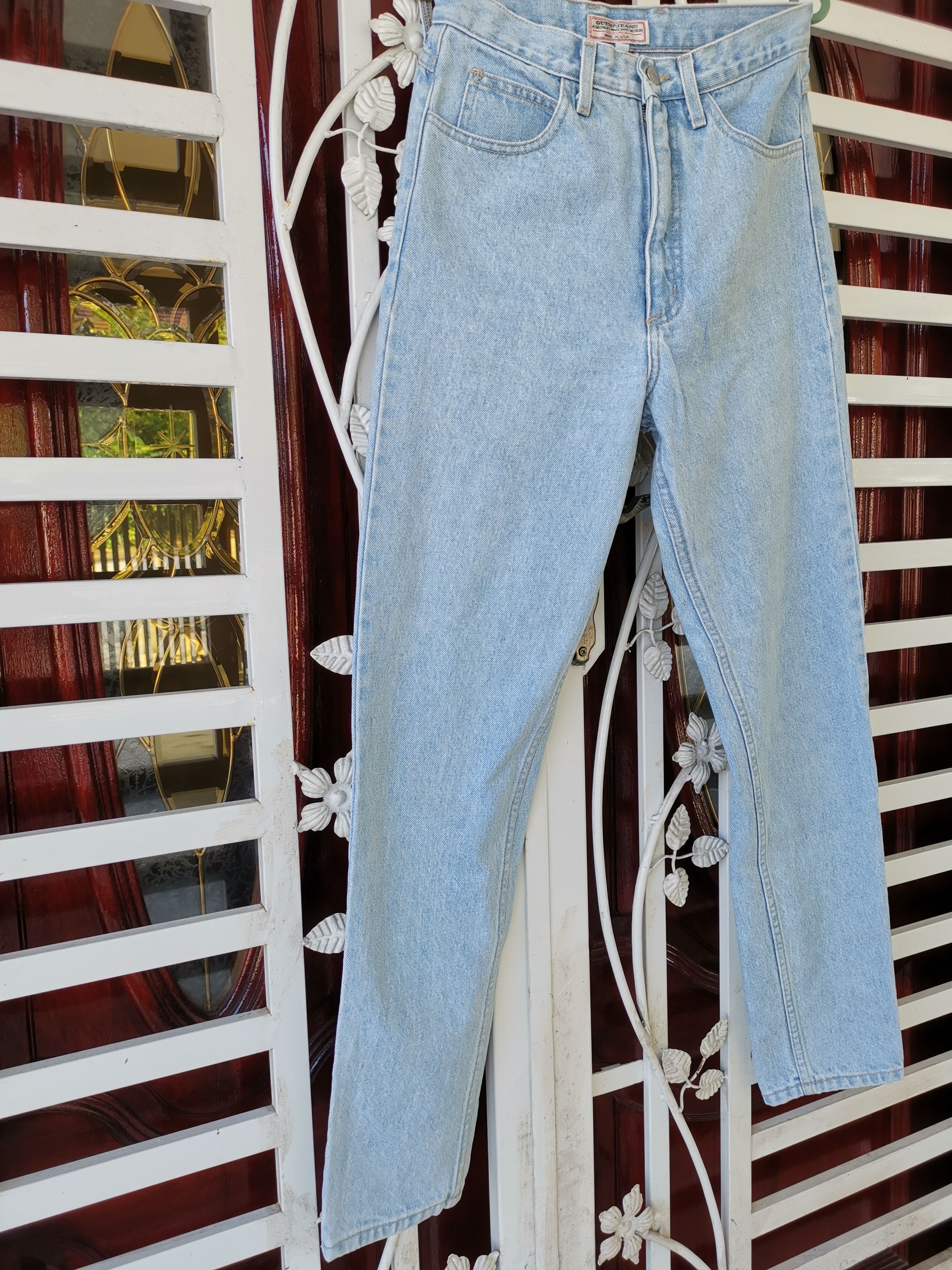 Guess Vintage Guess Jeans Light Wash Size US 29 - 3 Thumbnail