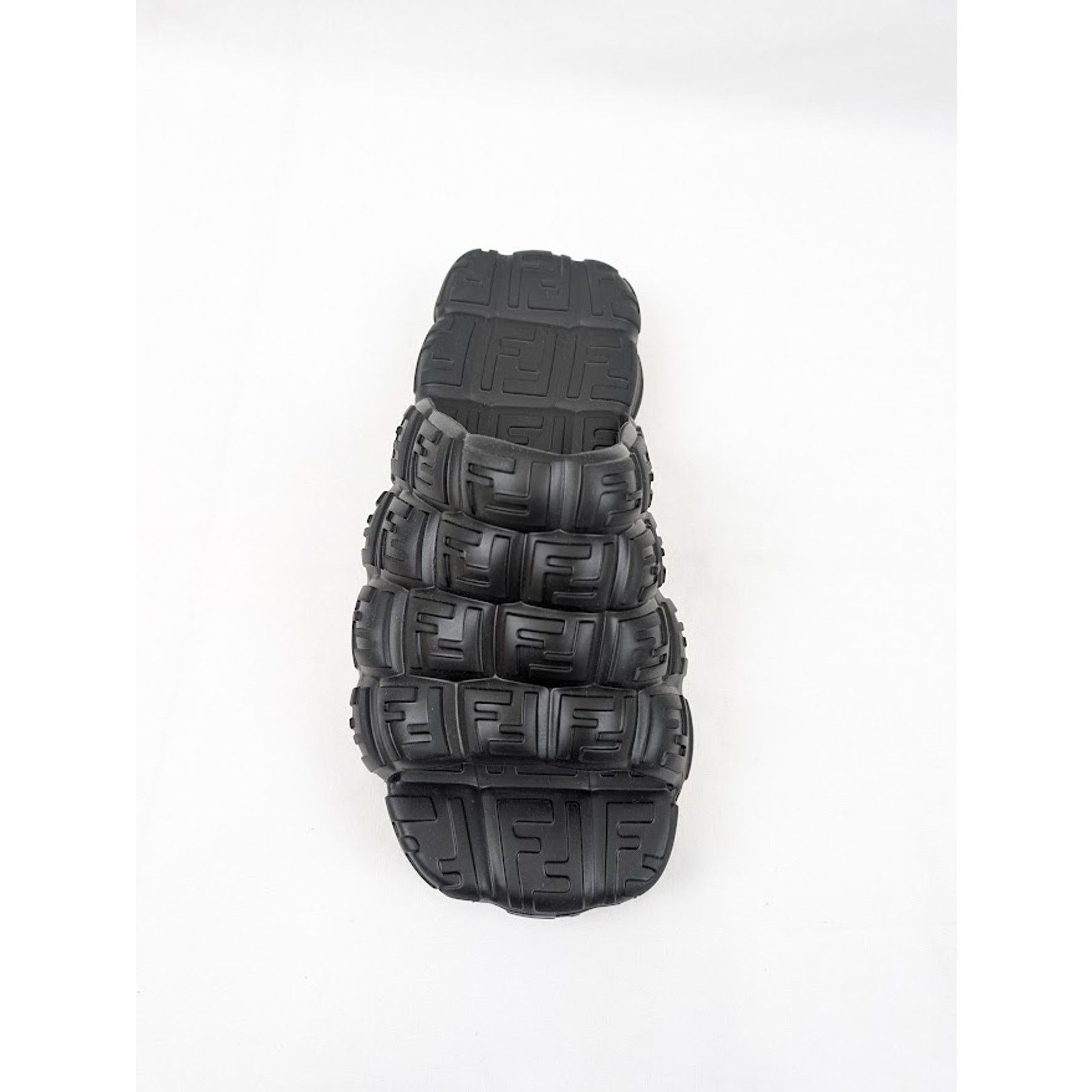 Fendi o1rshd1 Rubber Sole Fendi Logo Slipper Slide Sandal in Nero Size US 7 / EU 40 - 7 Thumbnail