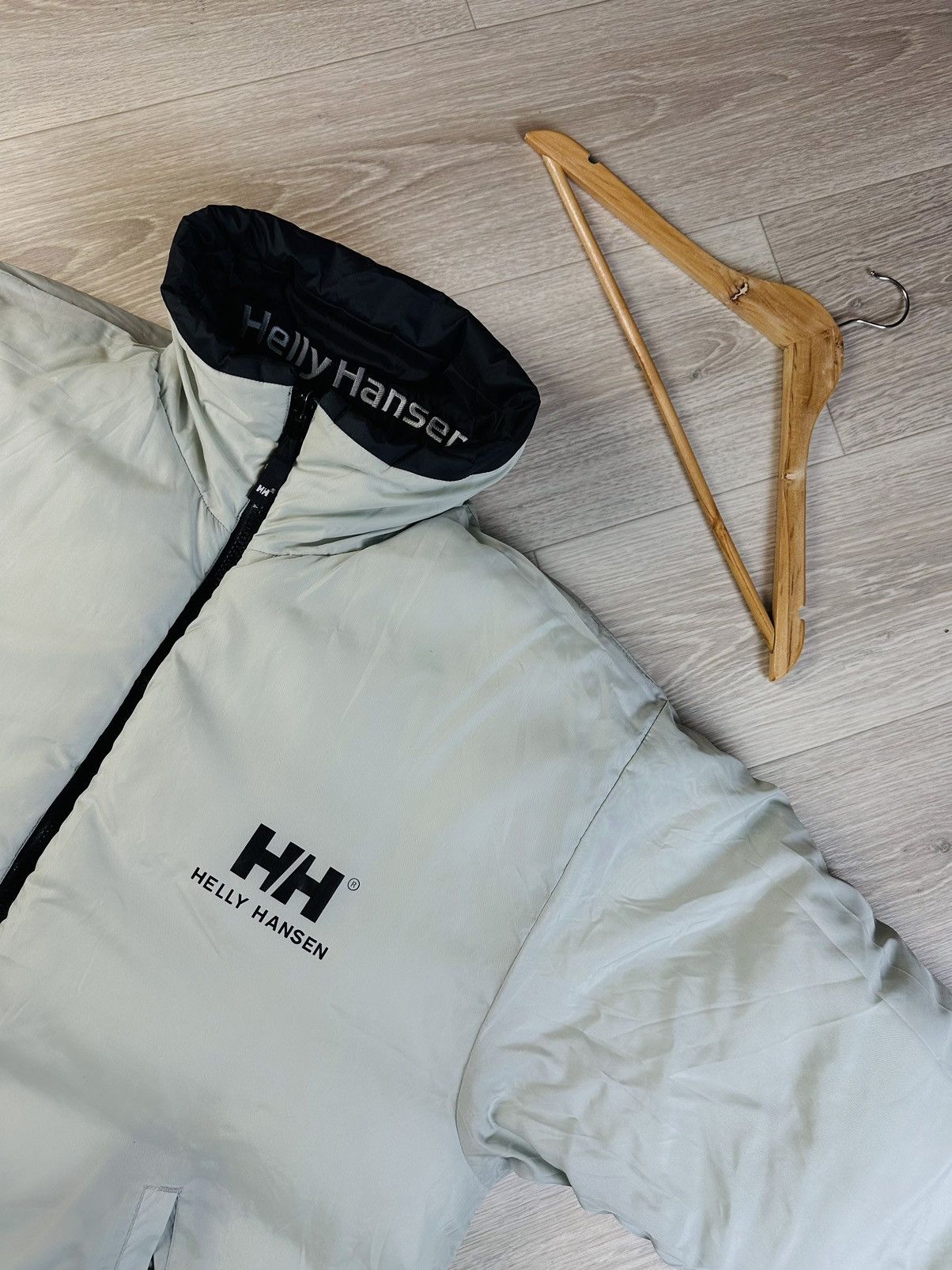 Helly Hansen Vintage Helly Hansen Double-sided Down Jacket puffer Size US XL / EU 56 / 4 - 7 Thumbnail