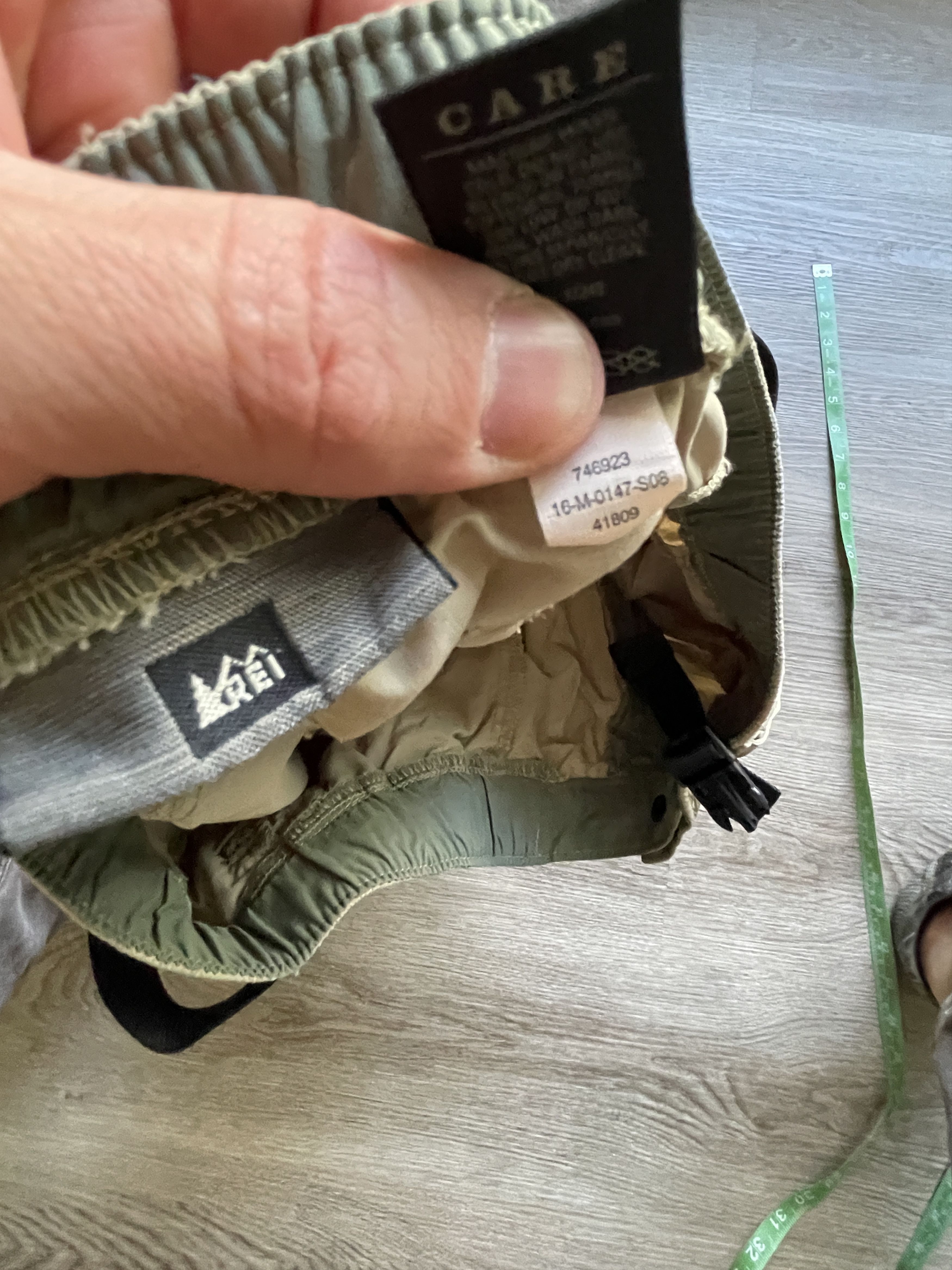 Rei × Vintage Vintage REI Hiking Shorts - Khaki Size US 36 / EU 52 - 2 Thumbnail