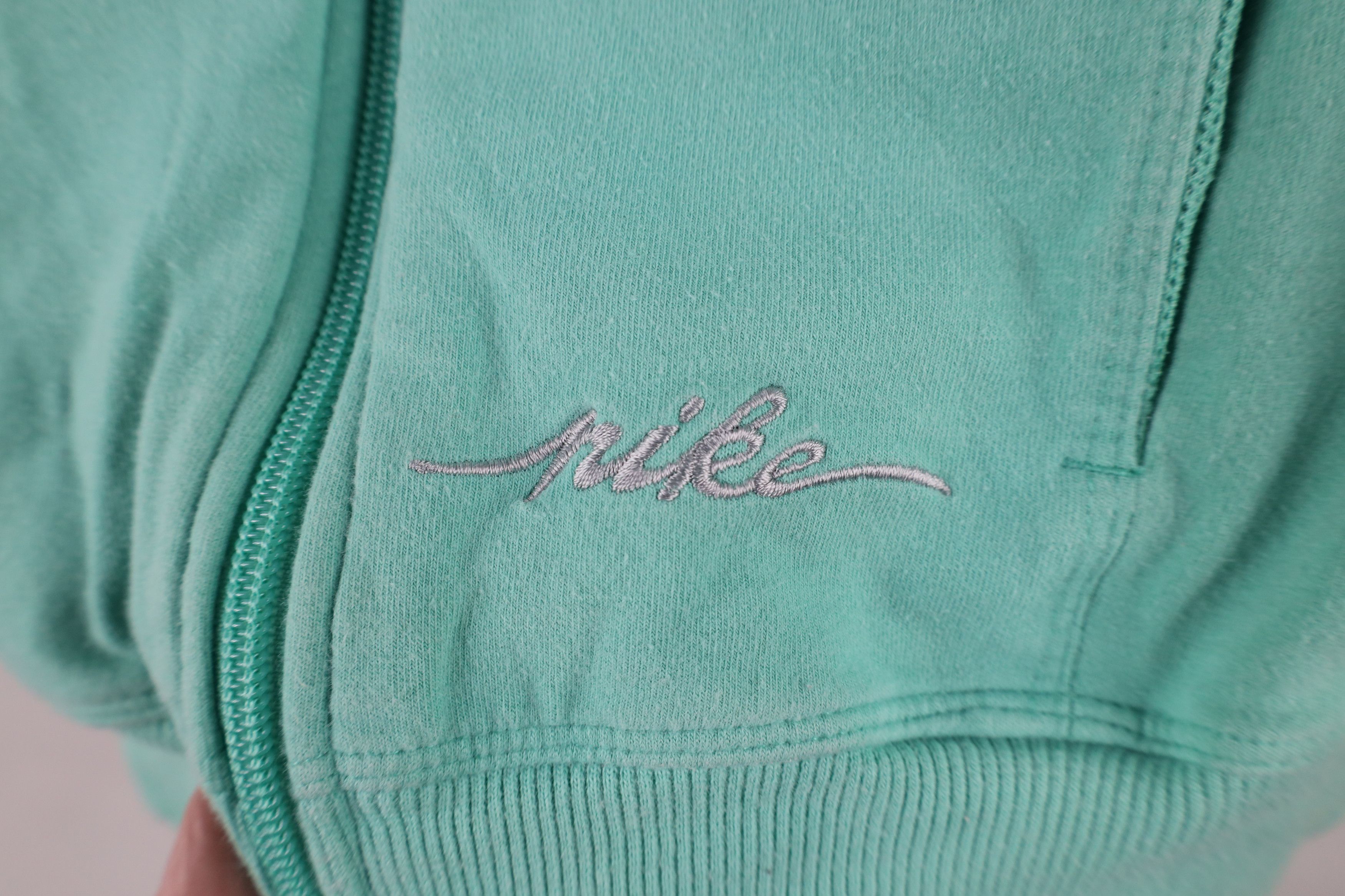 Nike × Vintage Vintage Y2K Nike Babydoll Cropped Short Sleeve Hoodie Size M / US 6-8 / IT 42-44 - 4 Thumbnail