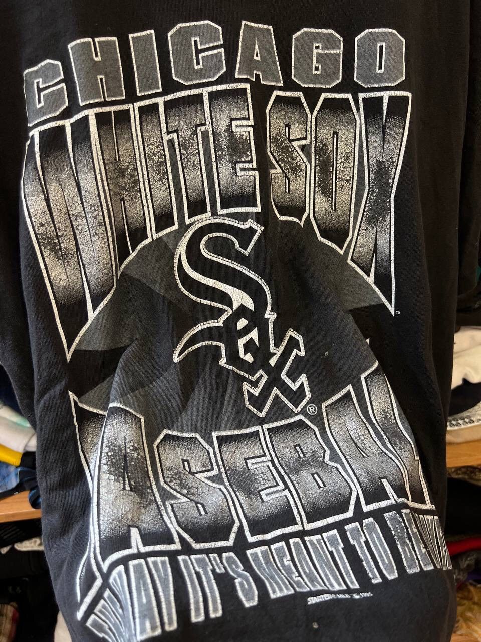 Vintage Vintage Chicago White Sox Grunge T-Shirt Size US XL / EU 56 / 4 - 7 Thumbnail