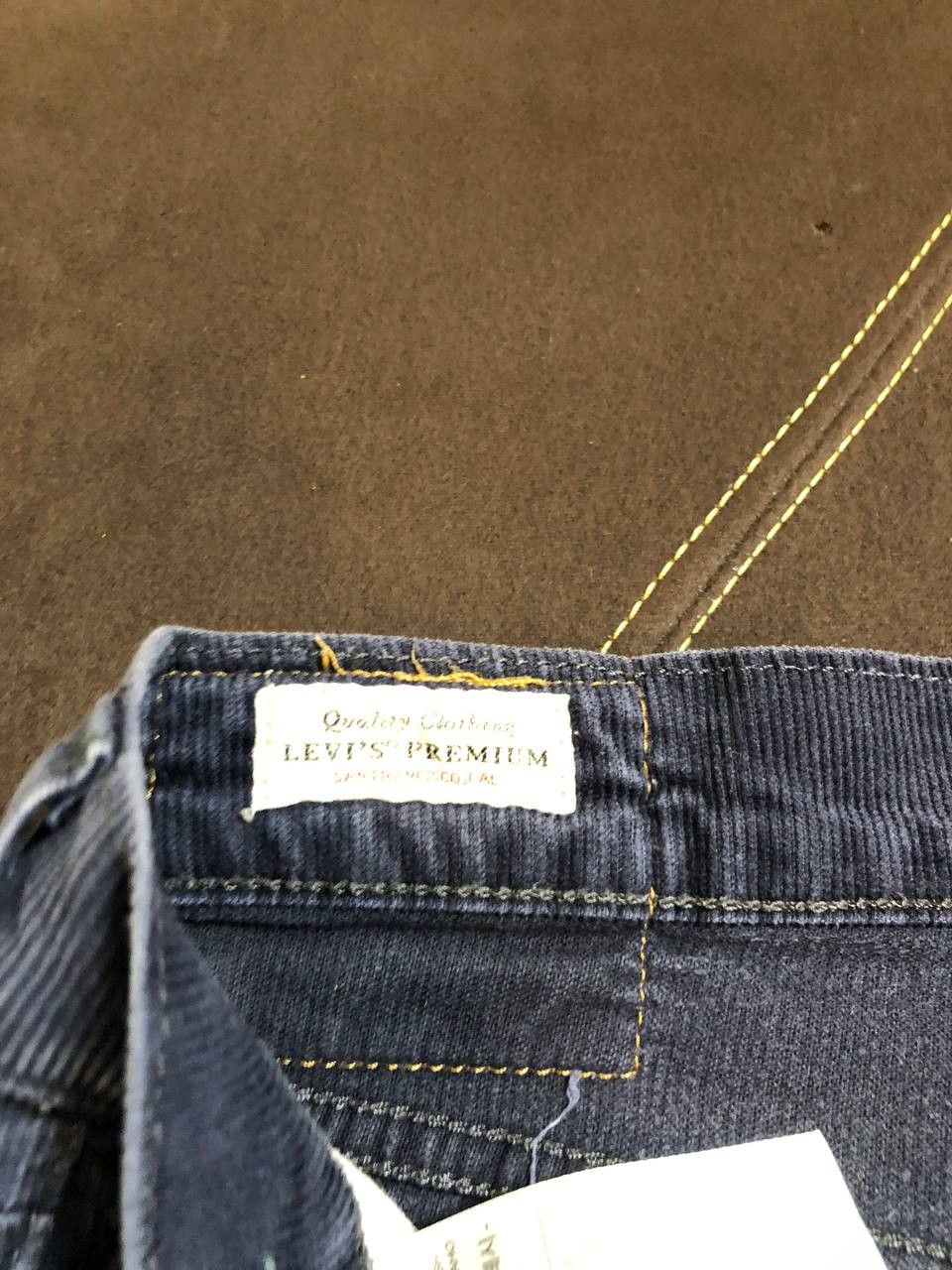 Levi's VINTAGE Levis 514 Pants Mens Corduroy Slim fit pants Size US 36 / EU 52 - 2 Thumbnail