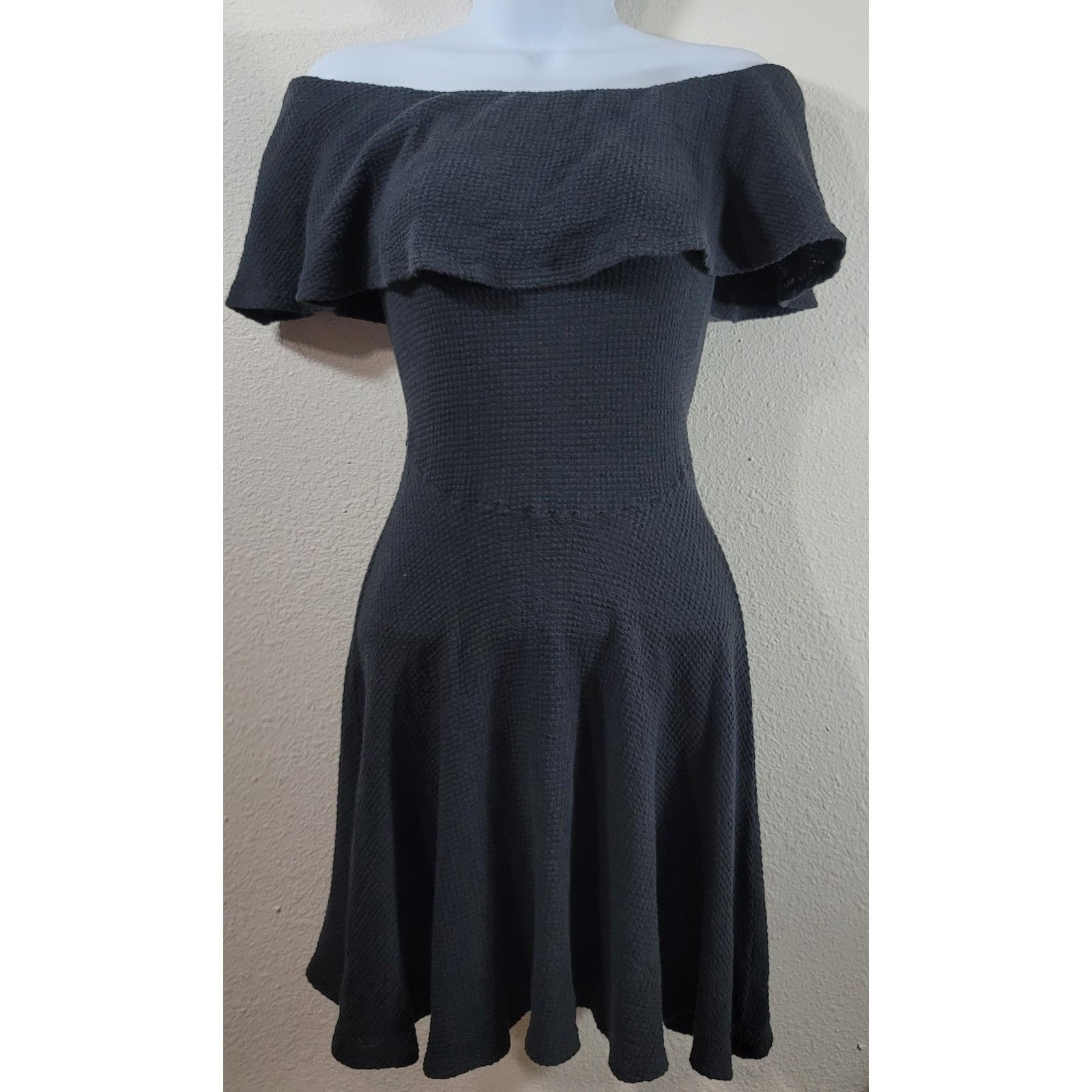 Other Rustic Royals Black Off The Shoulder Ruffled Mini Dress S Size S / US 4 / IT 40 - 1 Thumbnail