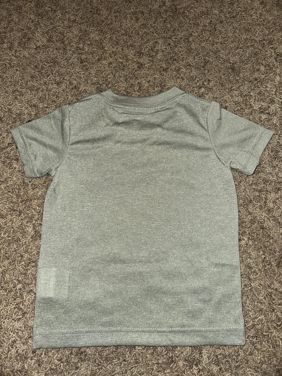 Nike Nike Toddler Boy’s Dri-Fit Just Do It T-Shirt & Shorts 2 Piece Set Size US XXS / EU 40 - 4 Thumbnail