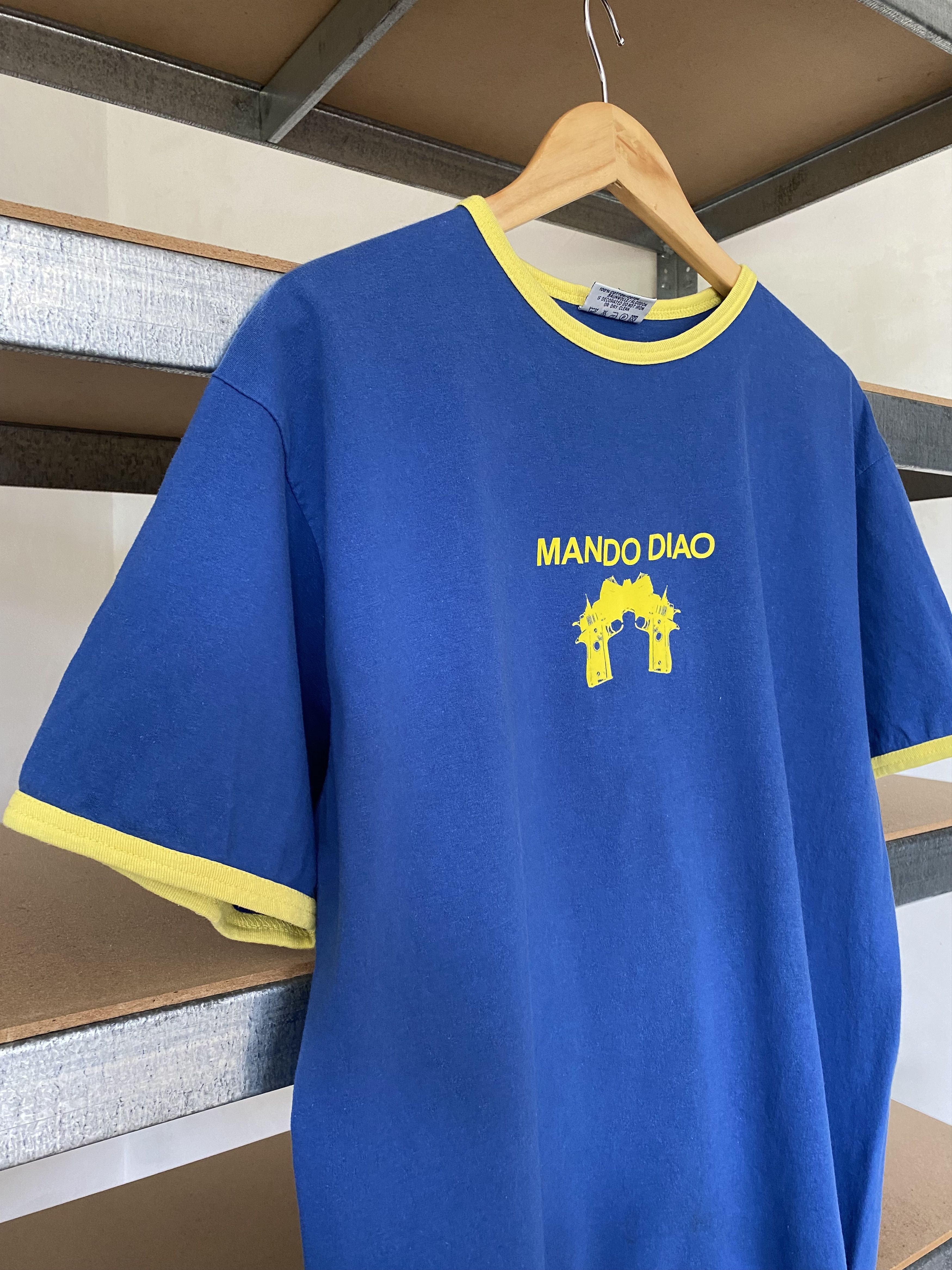 Band Tees × Vintage Vintage 2000s Mando Diao Rock Band T-shirt Size US L / EU 52-54 / 3 - 8 Thumbnail