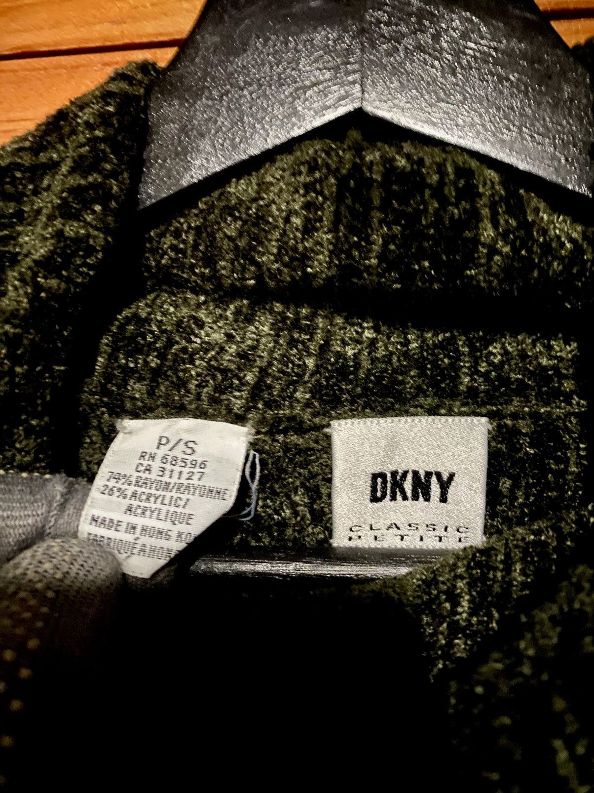 DKNY Vintage DKNY Classic Petite Chenille Sweater | Emerald Green Size S / US 4 / IT 40 - 7 Thumbnail