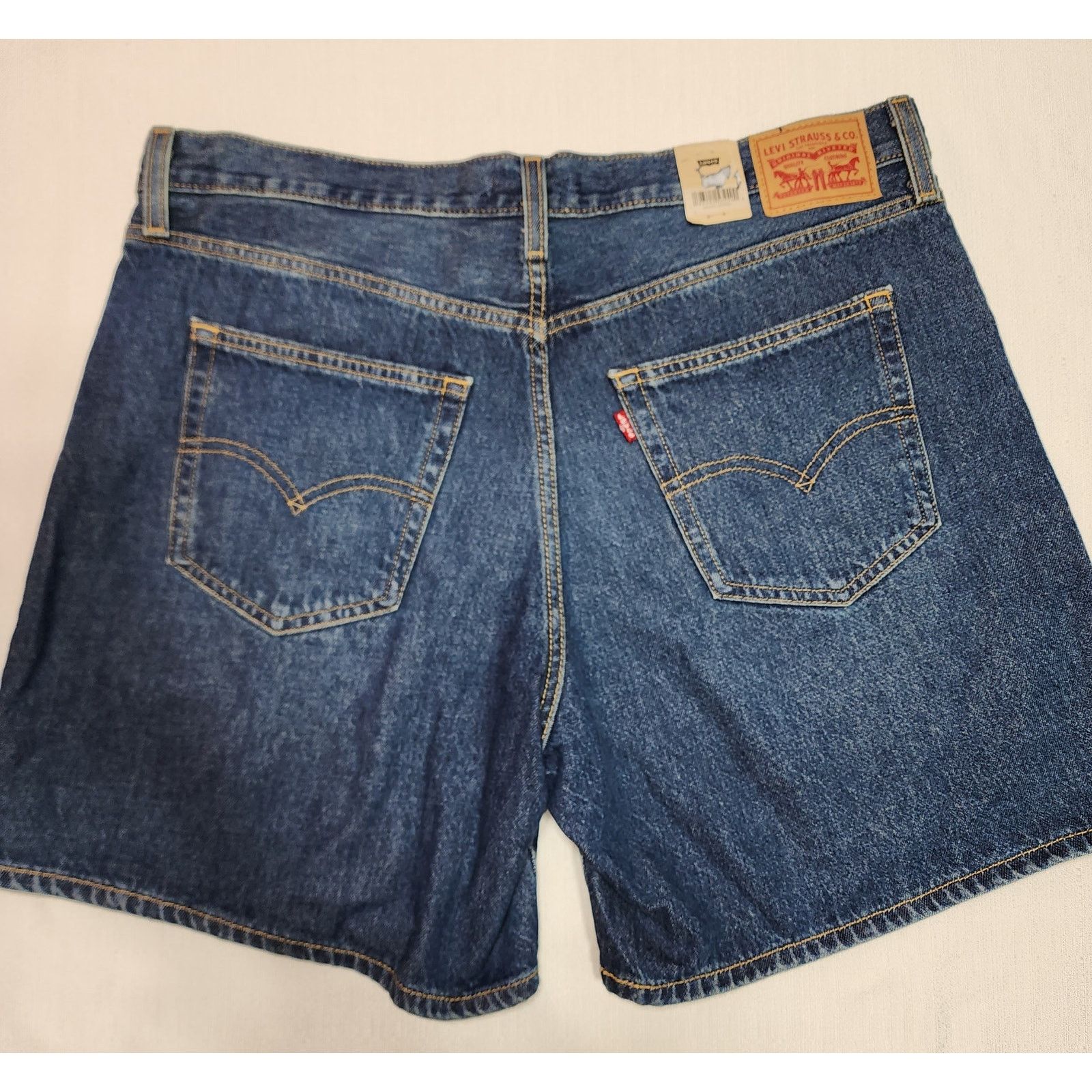 Levi's Levi's 94 baggy shorts W33''x18'' NWT Size US 33 - 2 Thumbnail