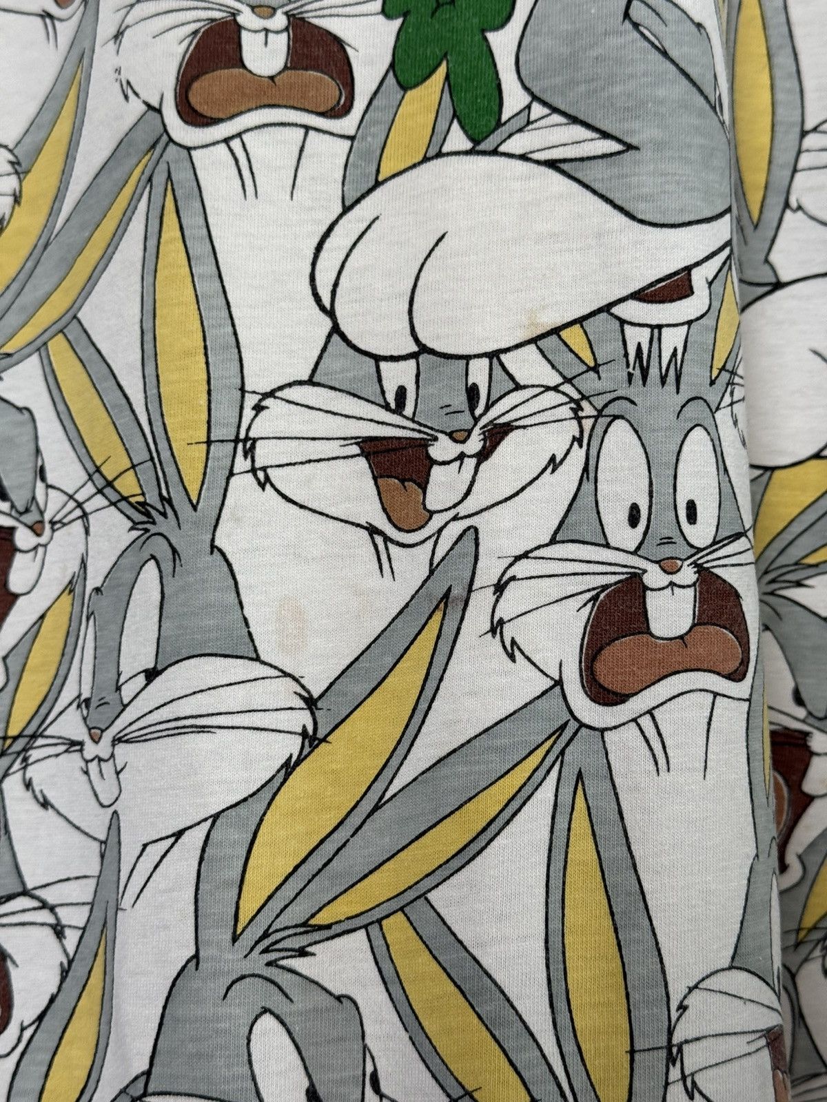 Warner Bros Vintage Bugs Bunny All Over Print T-Shirt Looney Tunes Tee Size US XL / EU 56 / 4 - 11 Thumbnail