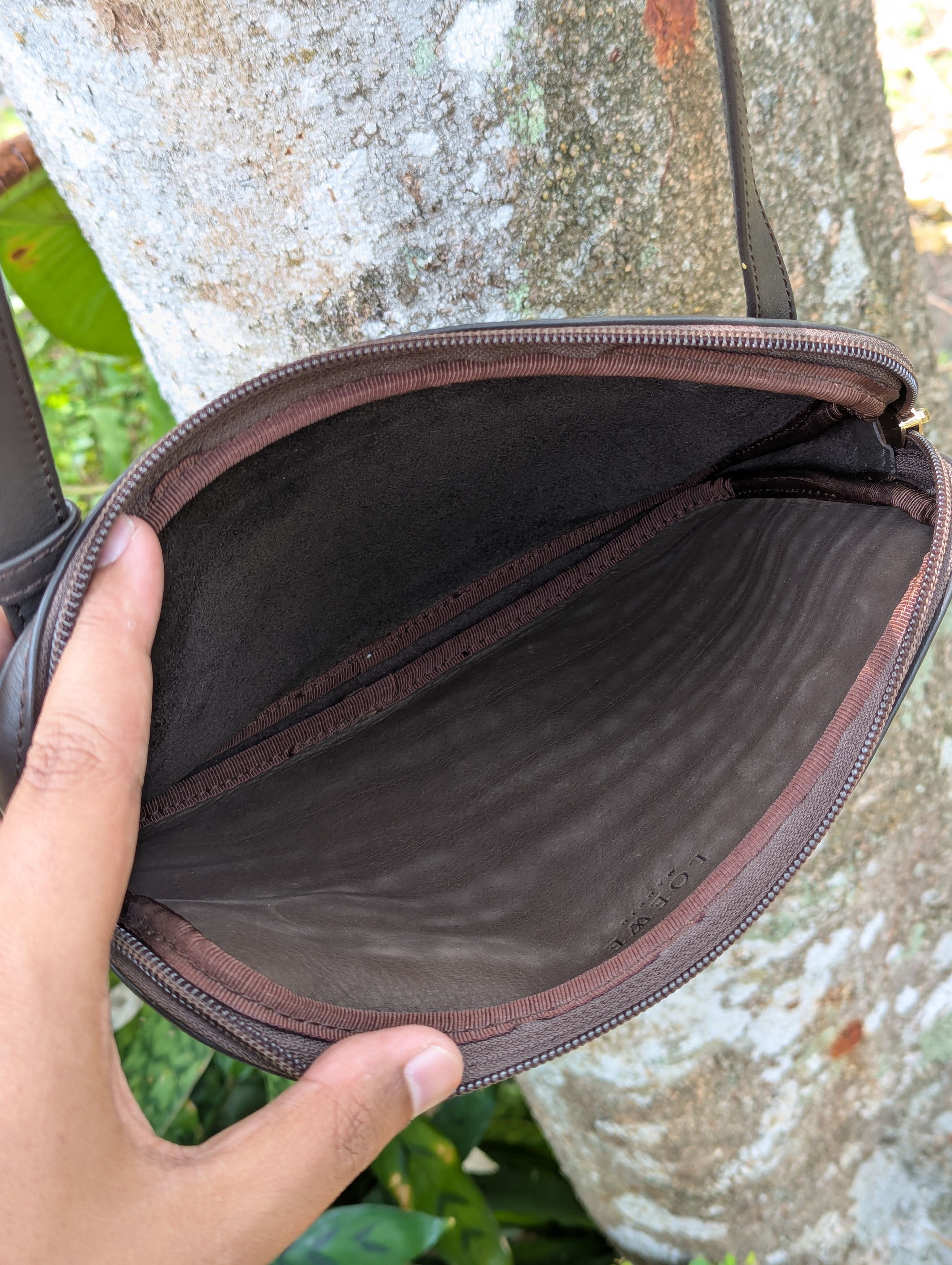 Loewe 🔥FREE SHIPPING🔥 Loewe Anagram Brown Suede Shoulder Bag Size ONE SIZE - 14 Thumbnail