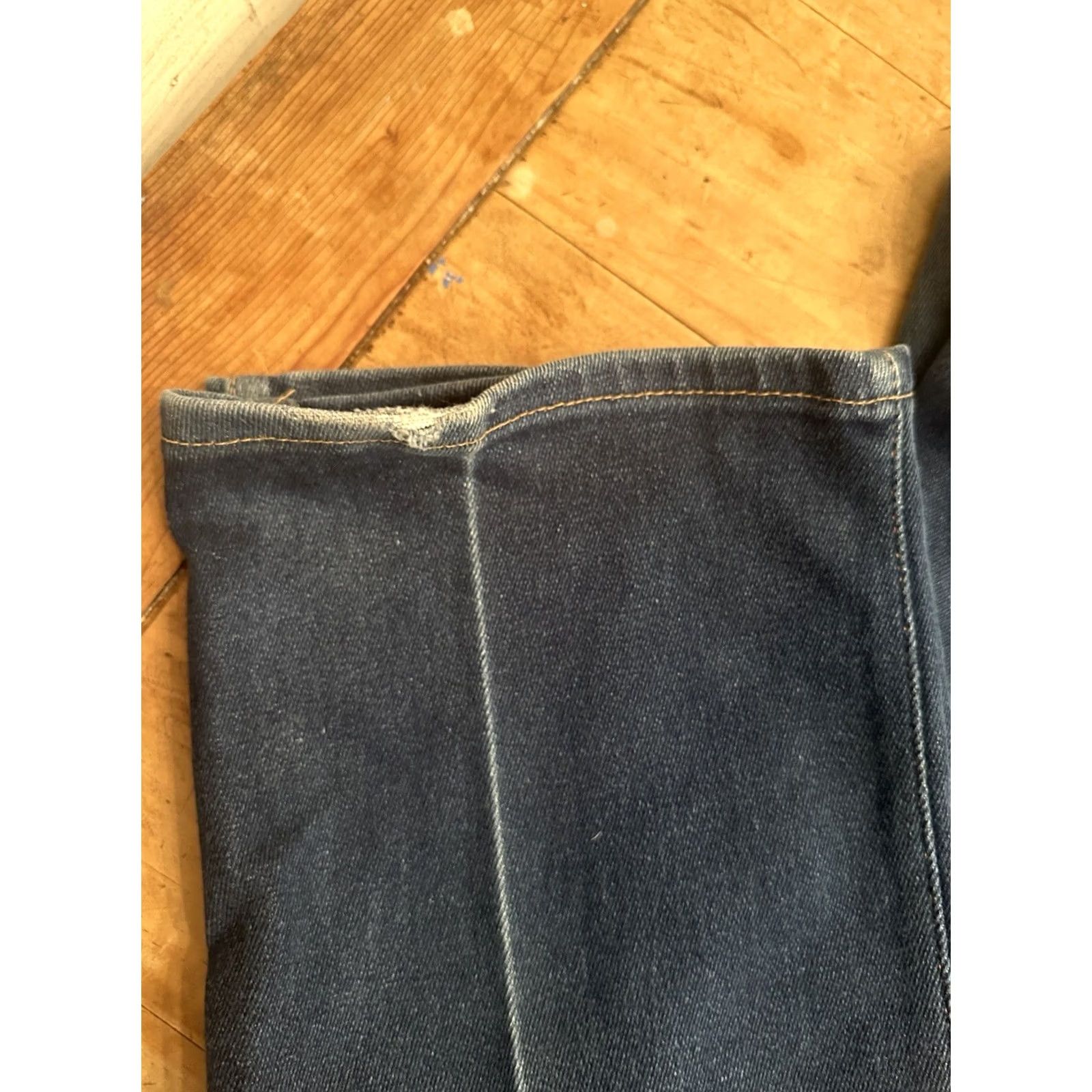 Levi's VINTAGE Levi's Jeans Men 38x36 Blue 517 Bootcut 100% Cotton Denim Western Ranch EUC Mens Size US 38 / EU 54 - 2 Thumbnail