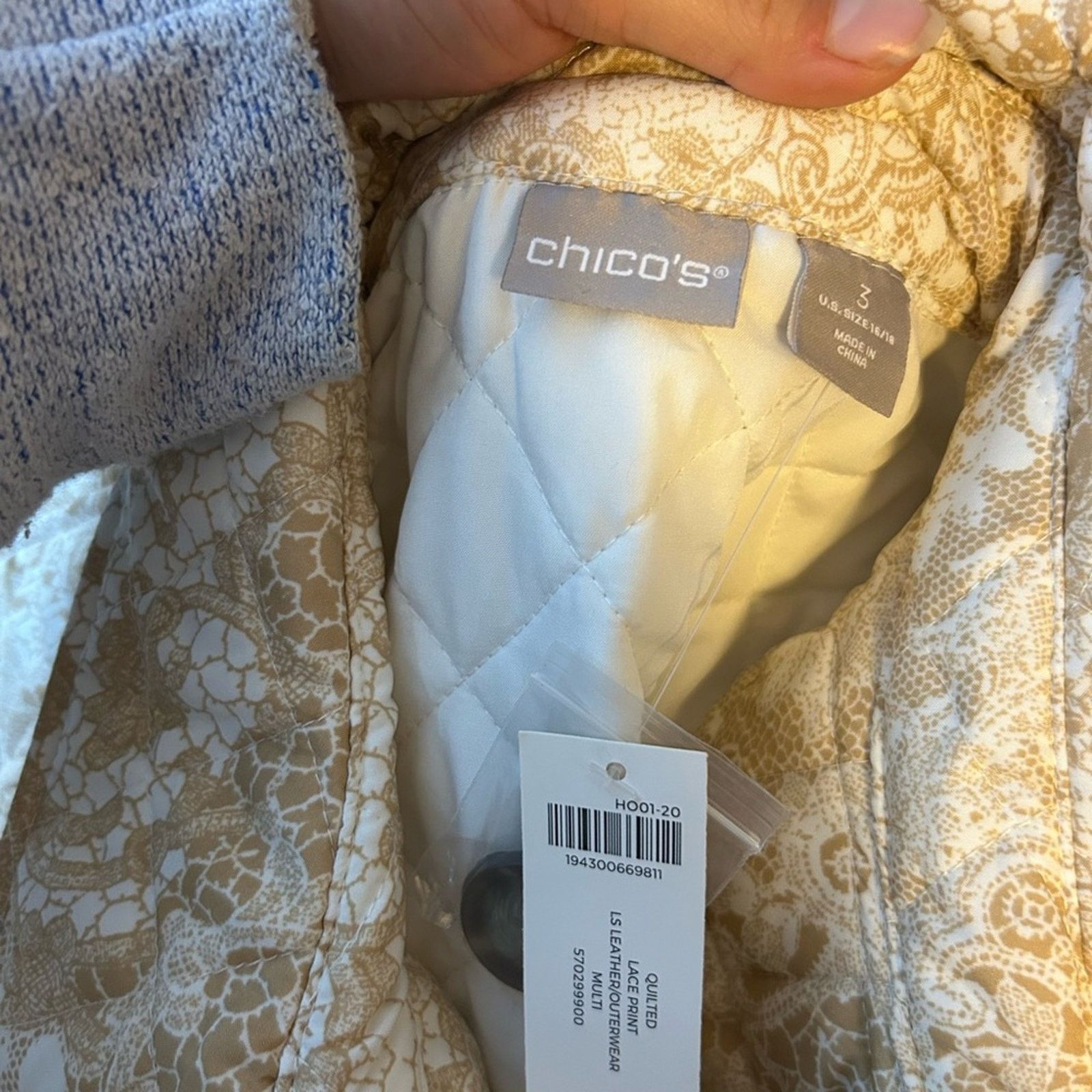 Chicos Nwt Chico’s Beige Lace Pattern Quilted Jacket Size XL / US 12-14 / IT 48-50 - 3 Thumbnail