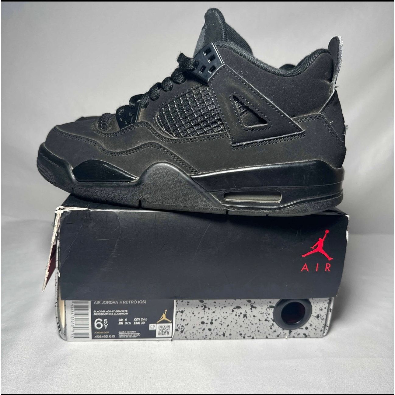 Jordan Brand × Nike Size 6 Nike Air Jordan 4 Retro GS Black Cat 2020 Men's Shoes Size US 6 / EU 39 - 8 Thumbnail