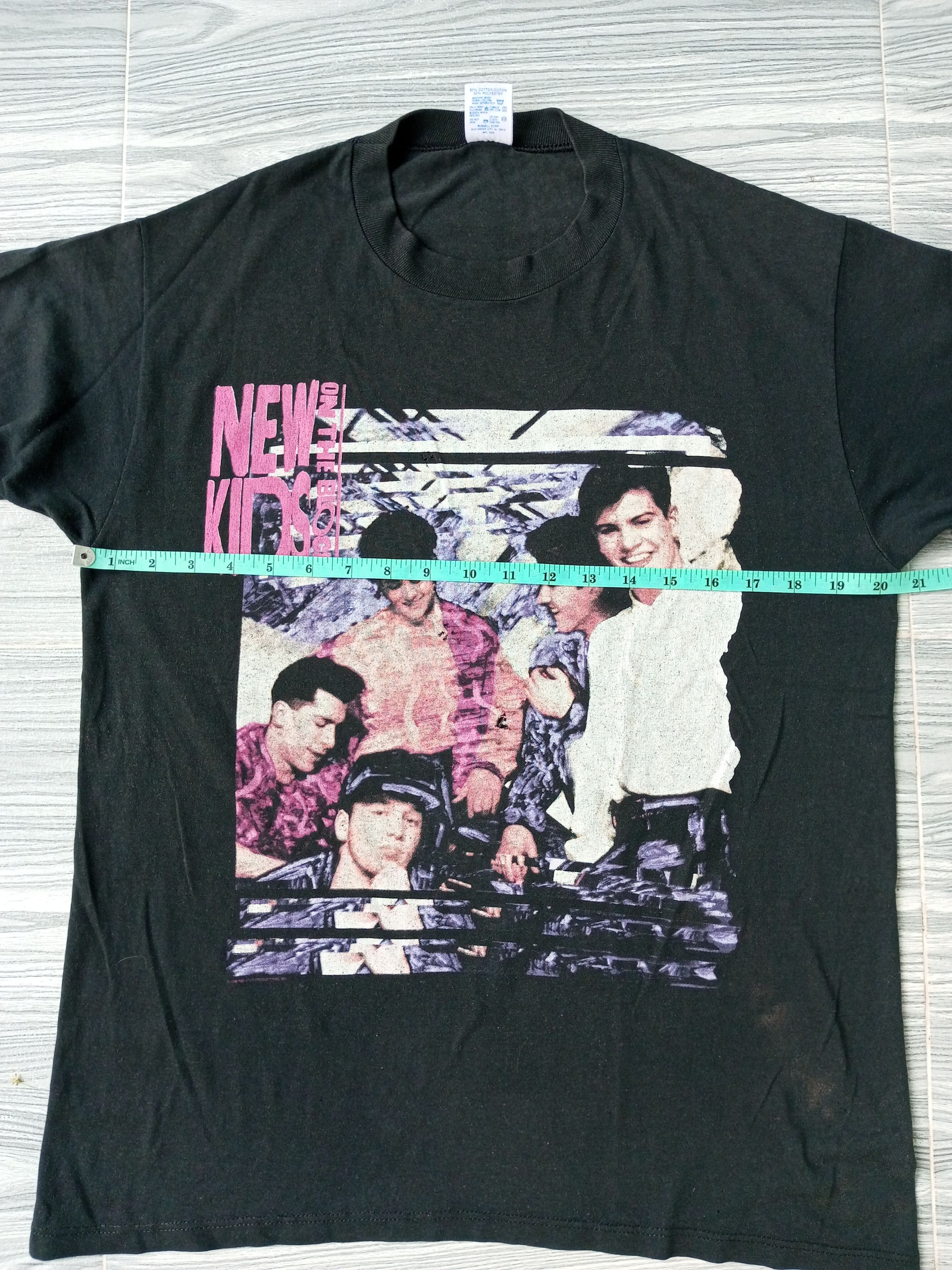 Band Tees Vintage 90s New Kids On The Block Magic Summer tour Size US L / EU 52-54 / 3 - 13 Thumbnail