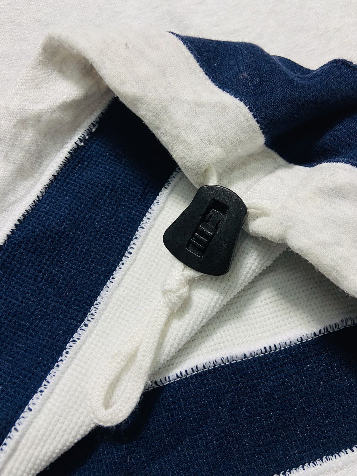 Sergio Tacchini Vintage Sergio Tacchini Half Zipper Seeatshirt Size US L / EU 52-54 / 3 - 11 Thumbnail