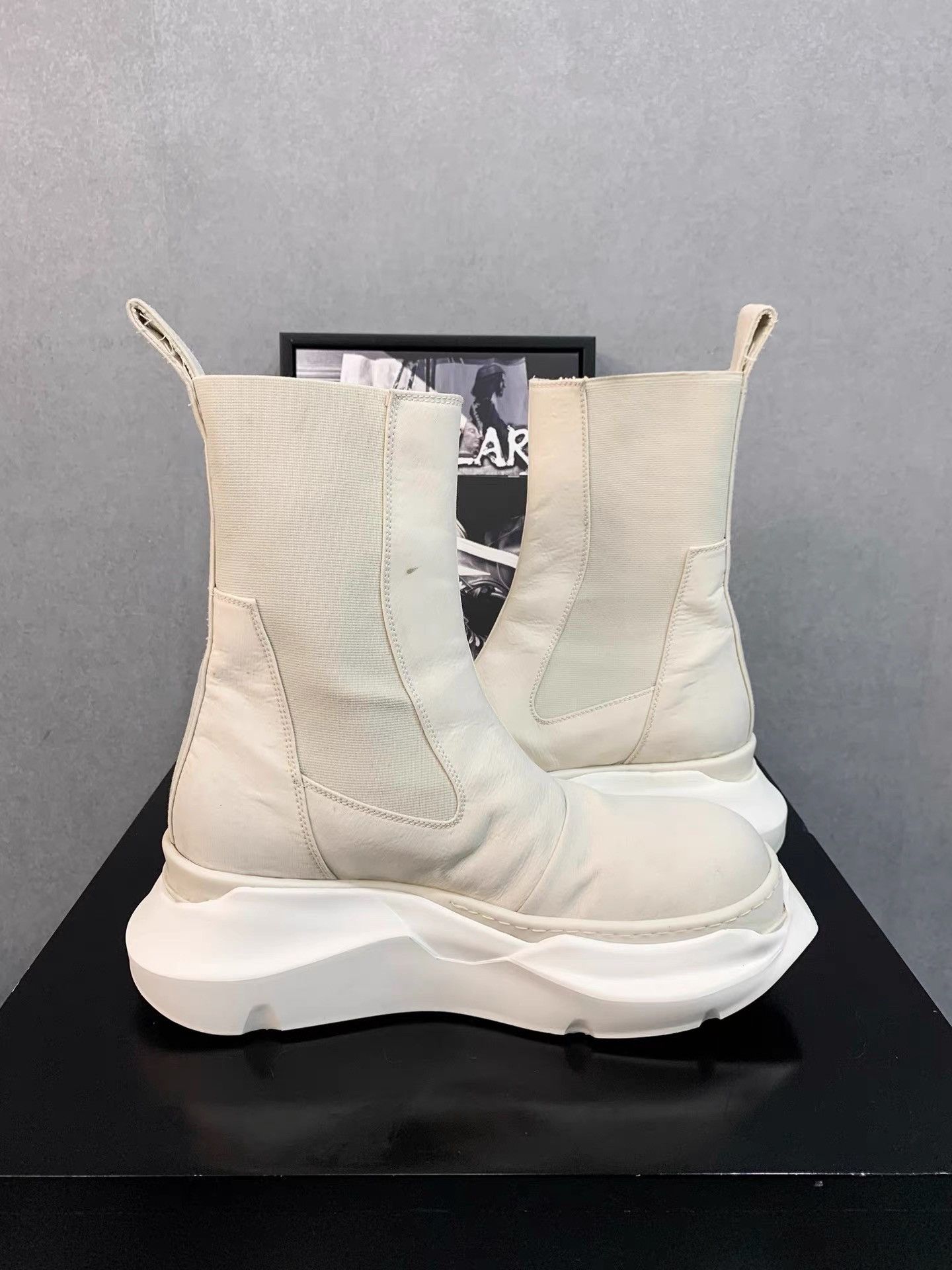 Rick Owens Rick Owens Beatle Mega Tractor Chelsea Boot K34 Size US 6 / EU 39 - 5 Thumbnail