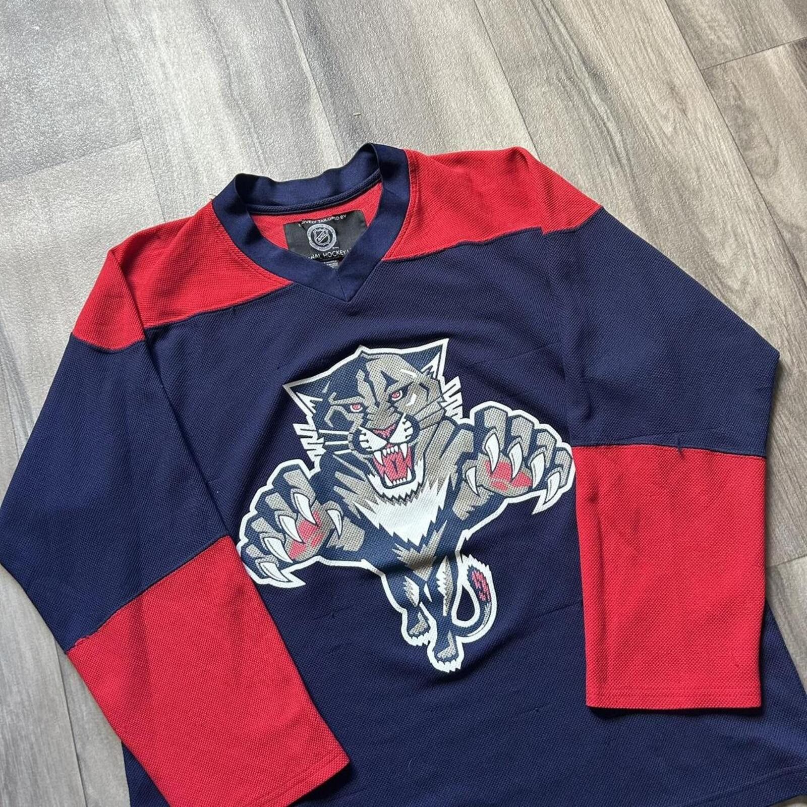 NHL Vintage Florida Panthers hockey jersey Size L Size US L / EU 52-54 / 3 - 2 Thumbnail
