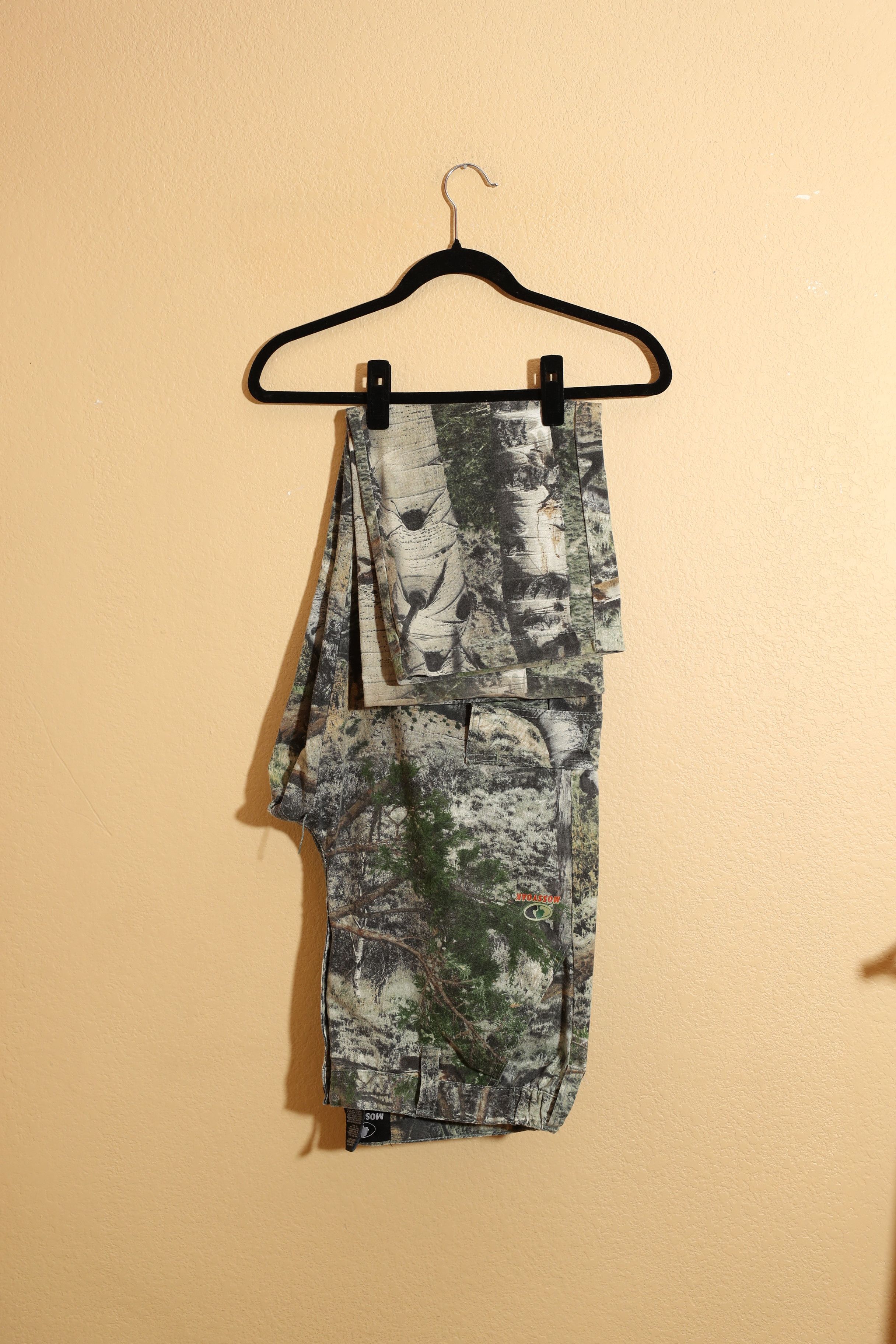 Mossy Oaks Men's Cargo Pant - Mountain Country (36-38) Size US 36 / EU 52 - 1 Thumbnail