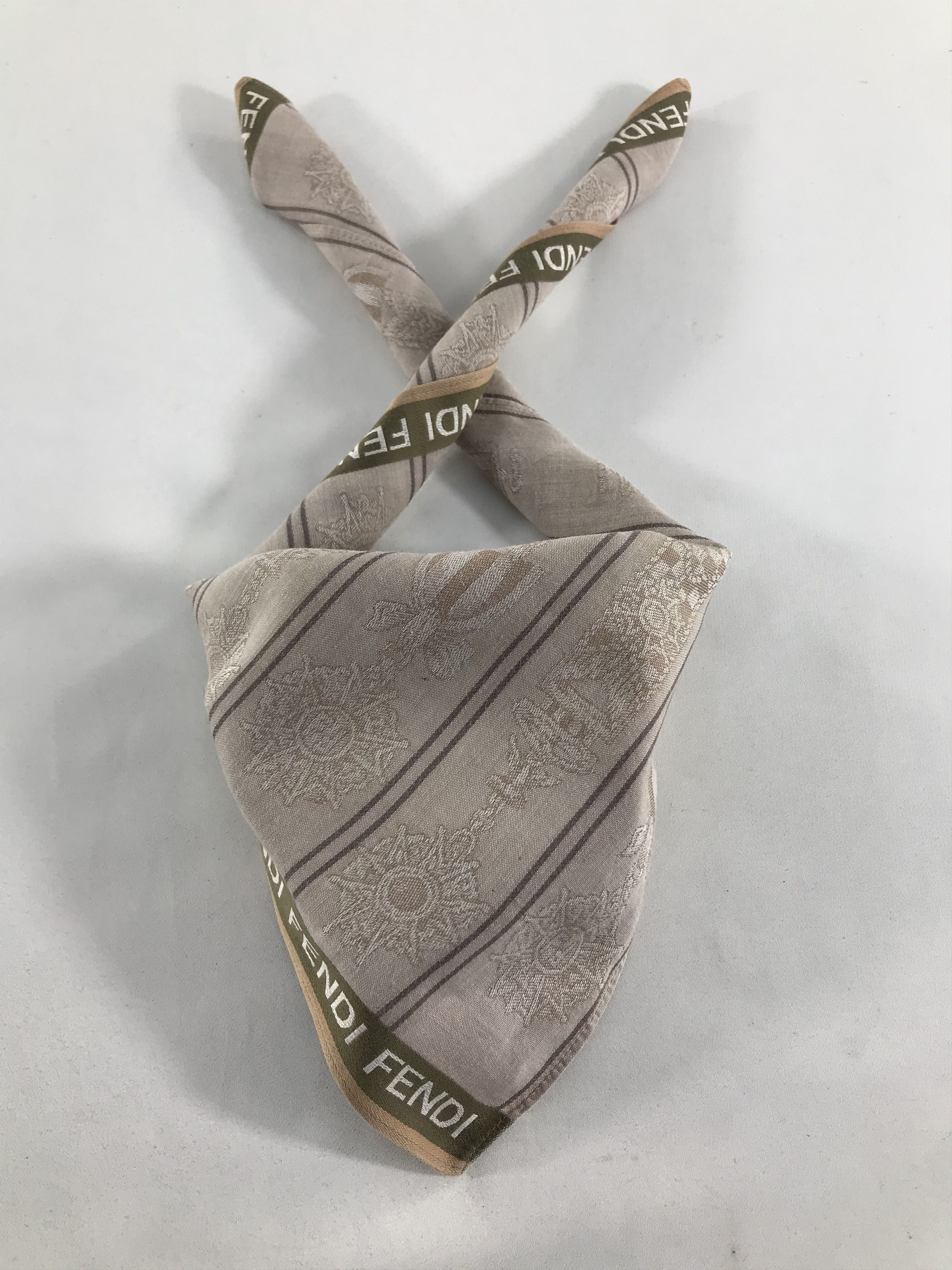 Vintage Fendi Medal of Honor Handkerchief Neckerchief Bandana H11 Size ONE SIZE - 2 Thumbnail