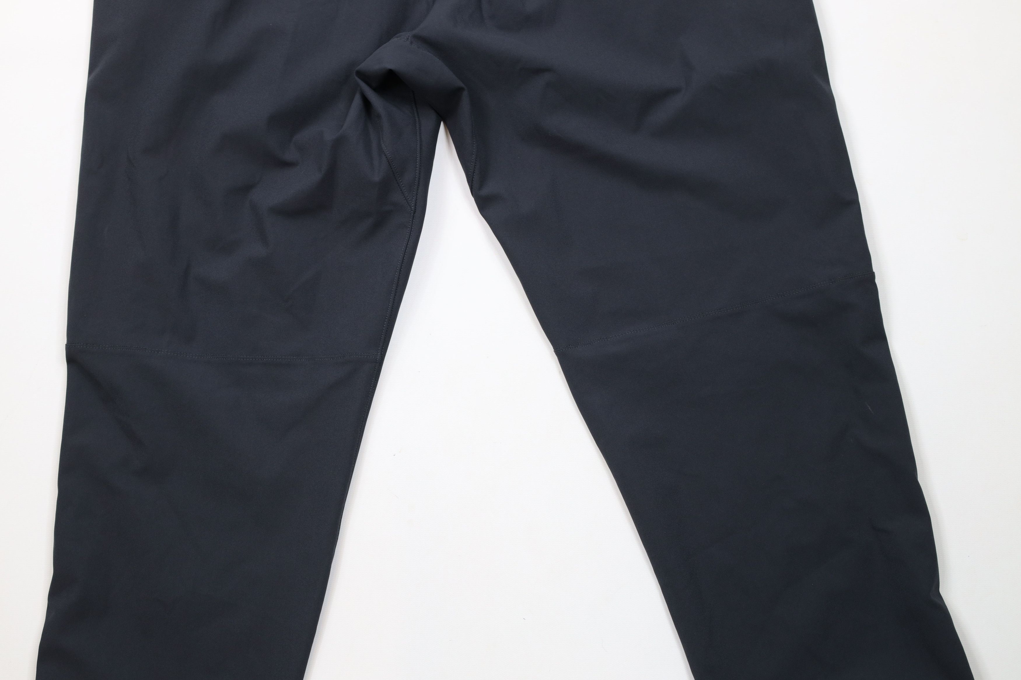 Lululemon × Vintage Lululemon Straight Leg ABC Chinos Chino Pants Dark Gray Size US 36 / EU 52 - 9 Thumbnail