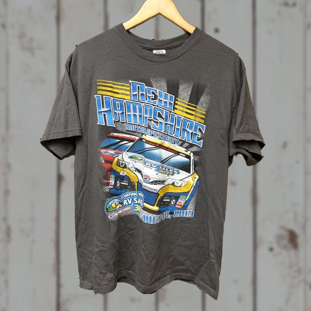 Chase Authentics Nascar Chase Authentics T-Shirt Gray Size L Men 2-Sided New Hampshire NH Motor Speedway 2010-2019 Vintage No Size US L / EU 52-54 / 3 - 1 Thumbnail