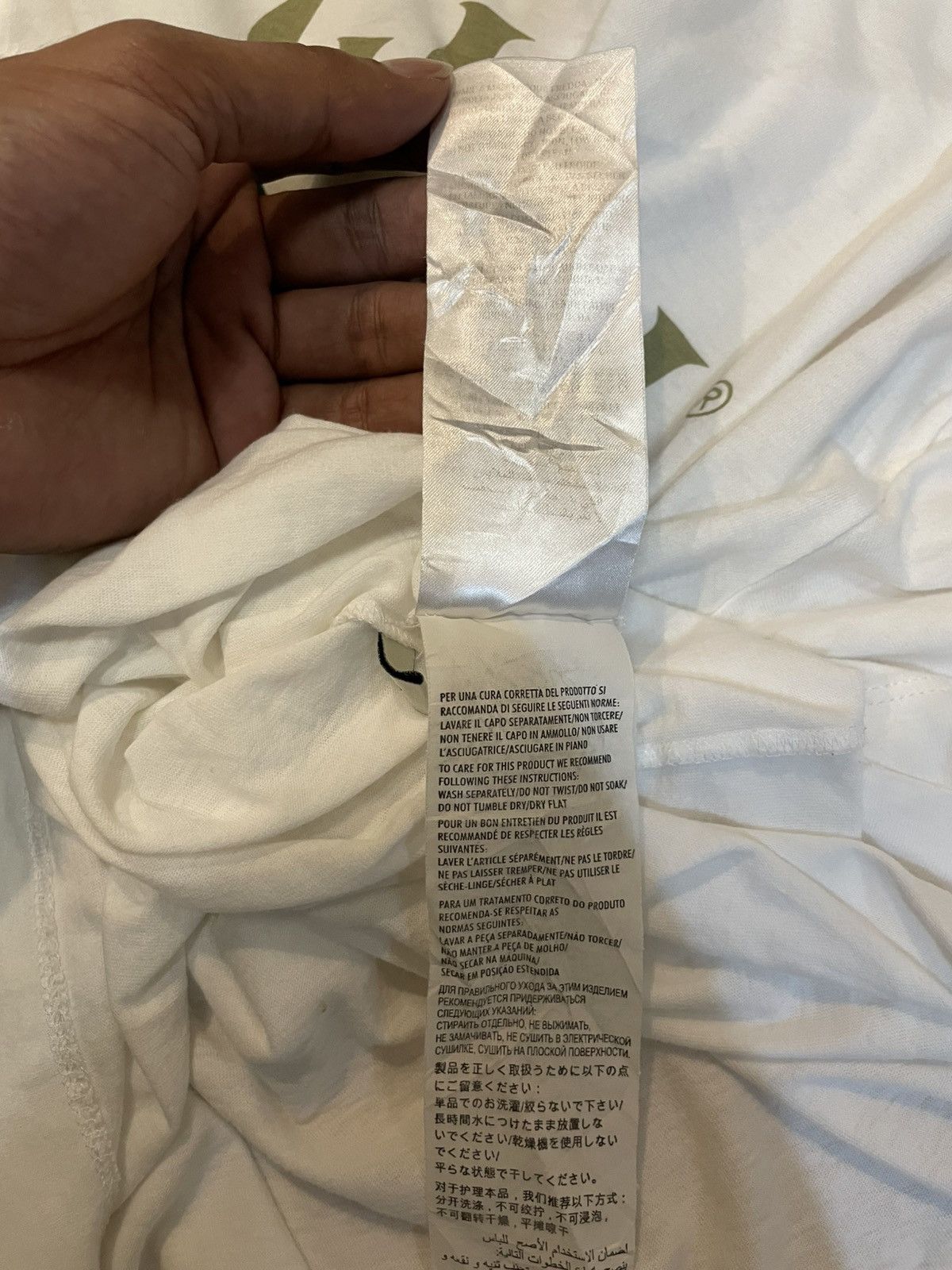Gucci 🔥Vintage🔥Gucci Belt Logo Tshirt Size S / US 4 / IT 40 - 4 Thumbnail