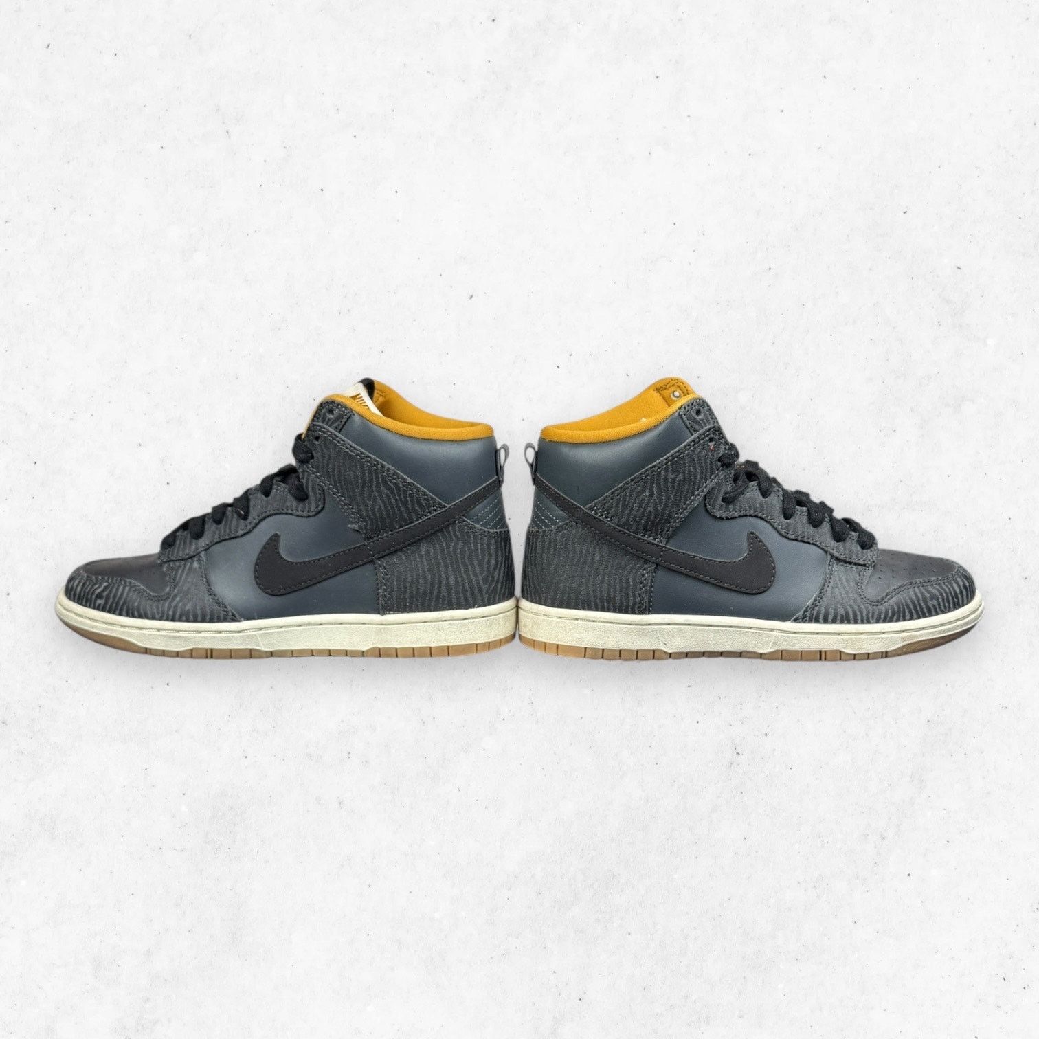 Nike Nike Dunk High Skinny Tiger Print Black Gold Sz 6 Size US 6 / IT 36 - 5 Thumbnail