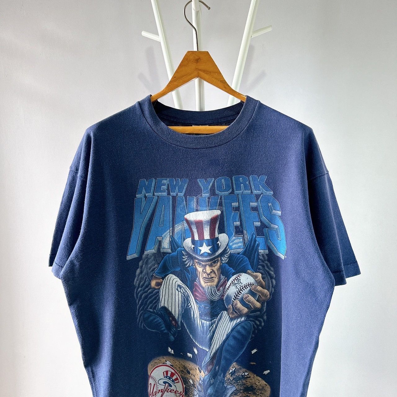 Vintage Vintage 90s New York Yankees MLB t-shirt/ L Size US L / EU 52-54 / 3 - 3 Thumbnail