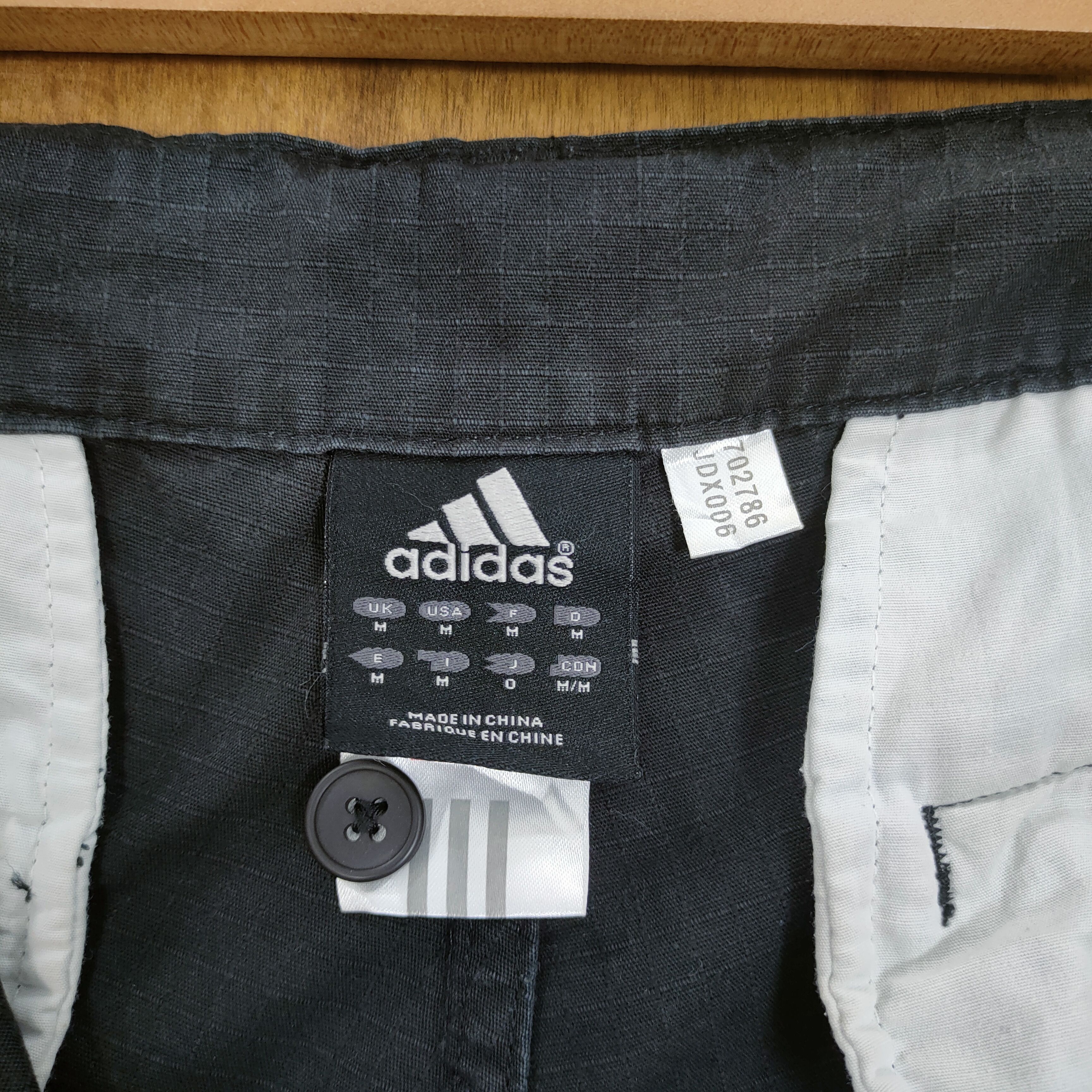 Adidas ADIDAS BLACK CARGO PANTS Size US 34 / EU 50 - 11 Thumbnail