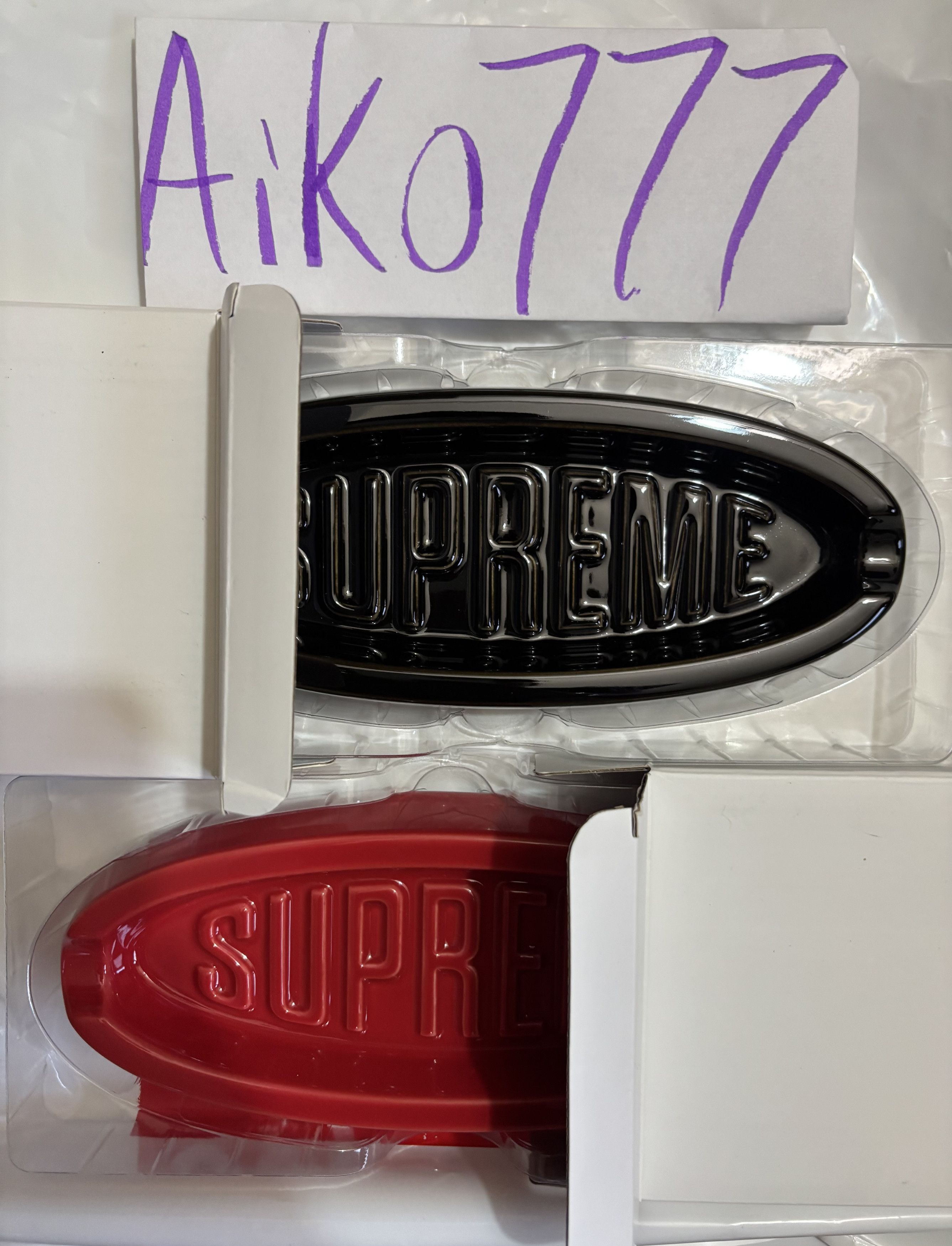 Supreme Supreme x Sosenap Plastic Mat Grey | Grailed