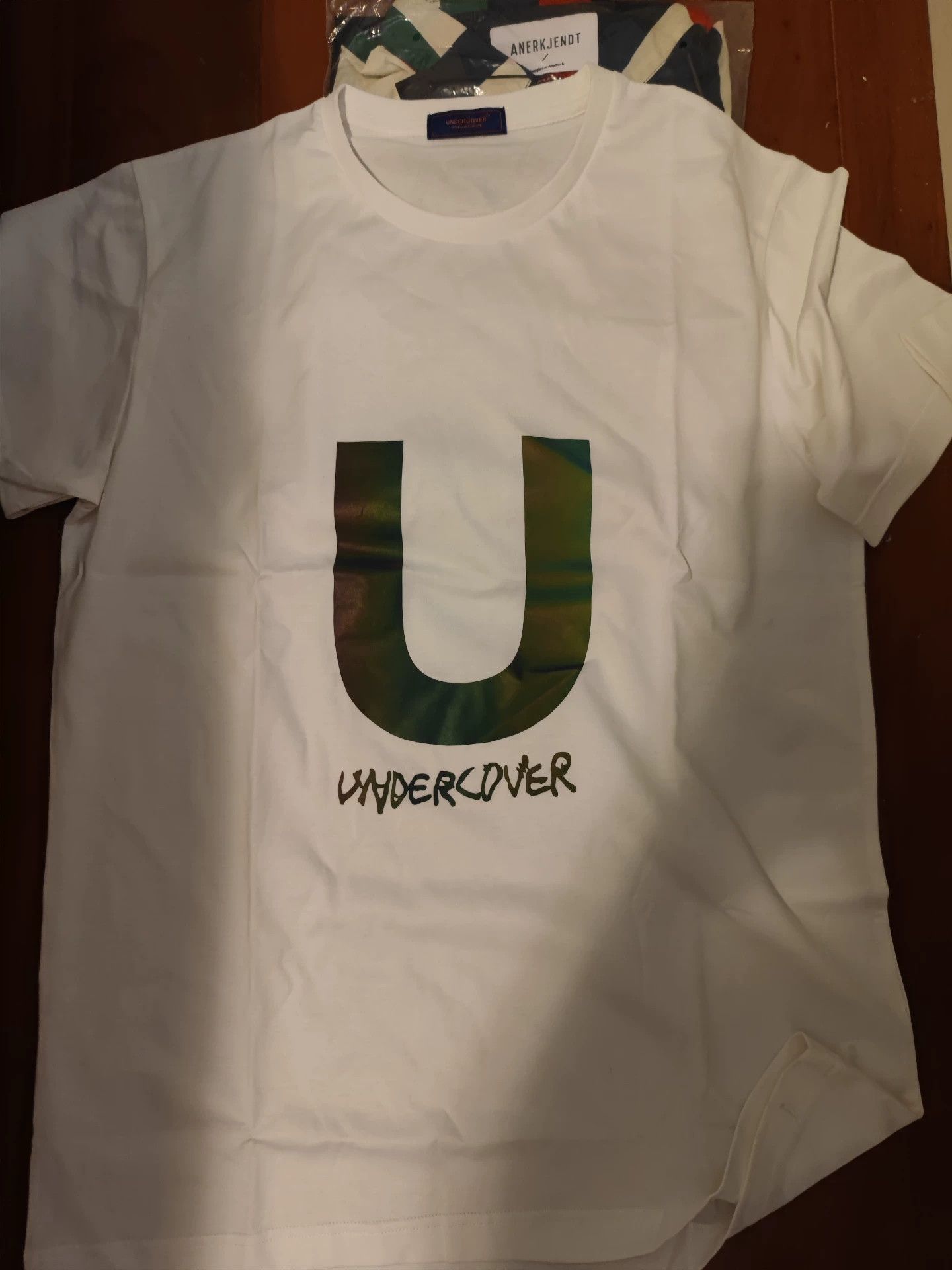 Undercover Undercover Takahashi White Short Sleeve - -DMC Size US XL / EU 56 / 4 - 1 Thumbnail