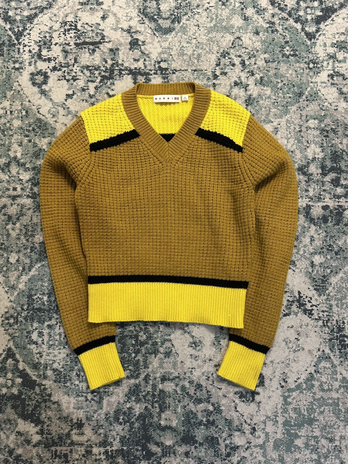 Marni × Uniqlo FW22 Marni x Uniqlo Popcorn Knitted V Neck Size US M / EU 48-50 / 2 - 8 Thumbnail