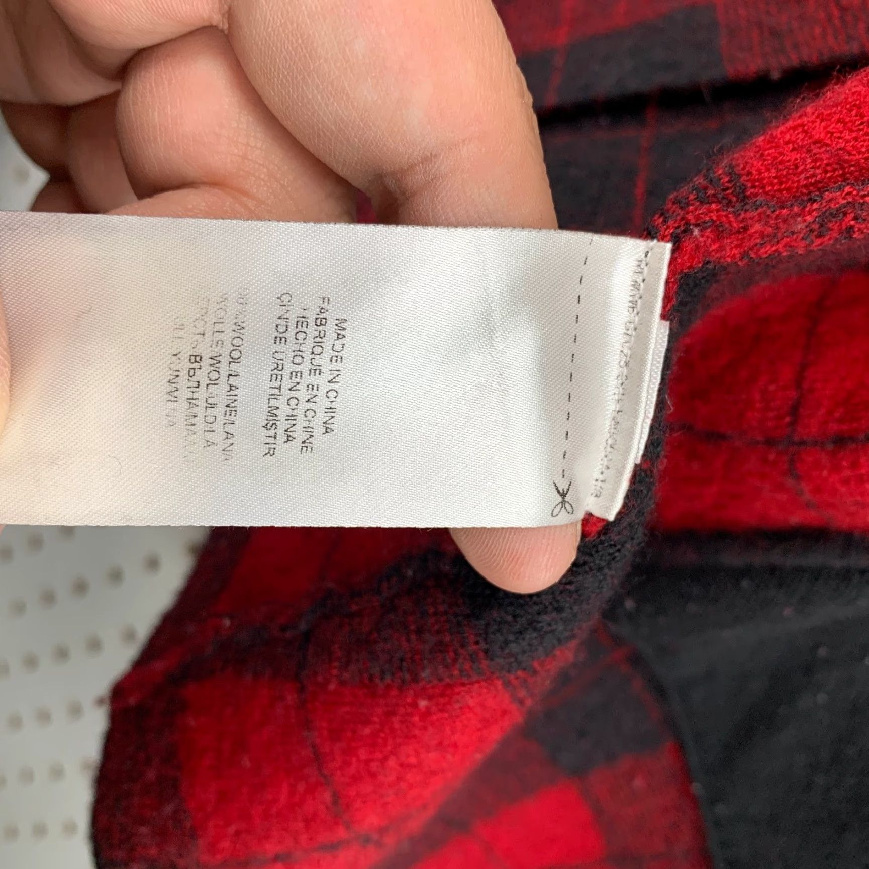 Ralph Lauren Lauren Ralph Lauren Wool Cardigan Shawl Womens XL Open Buffalo Plaid Red Black Cardigan Women XL Red Buffalo Plaid Knit Wool Open Casual 90s? Size XL / US 12-14 / IT 48-50 - 7 Thumbnail
