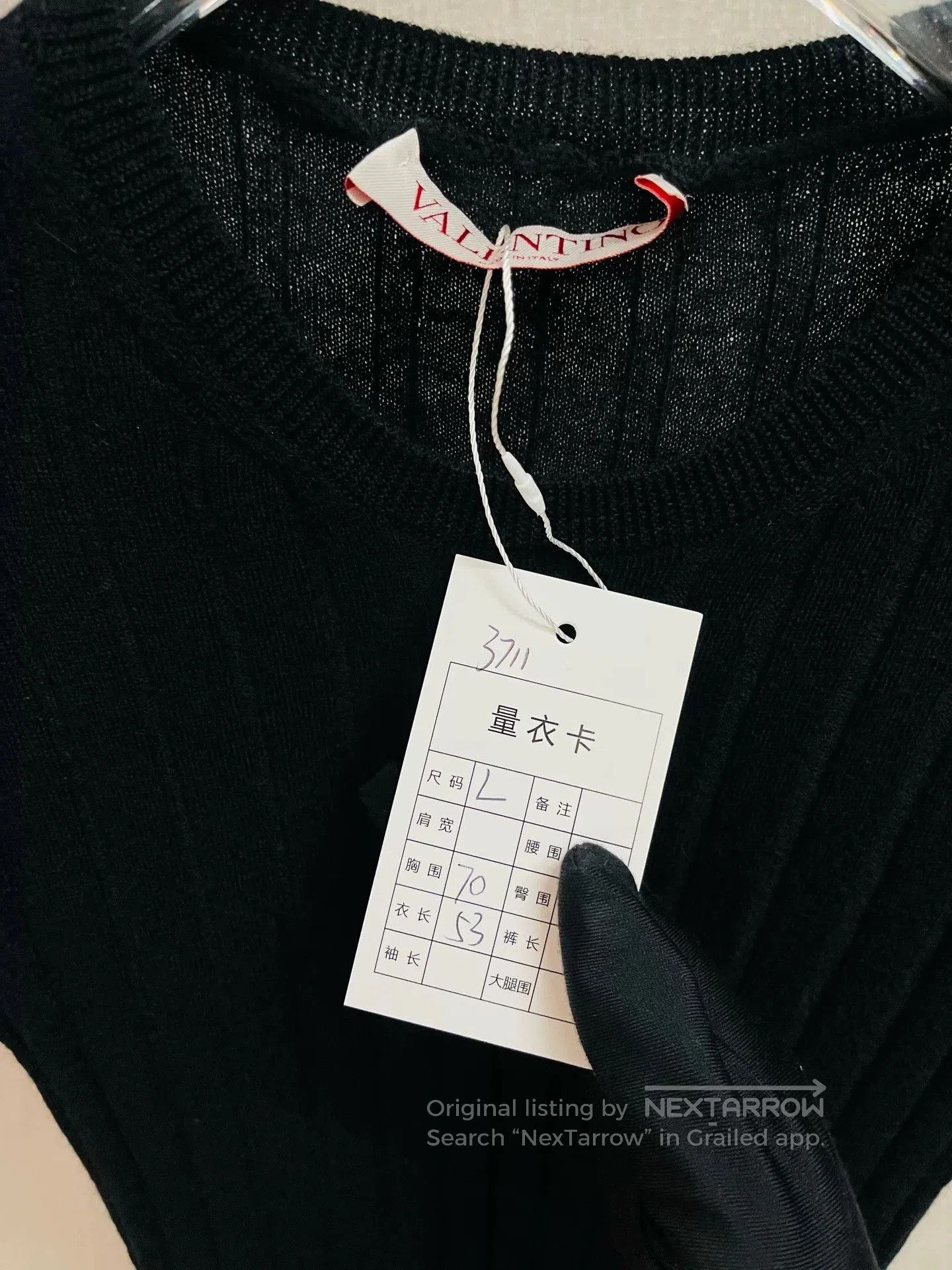 Valentino Valentino Black Short-Sleeve Logo Top. Size US L / EU 52-54 / 3 - 3 Thumbnail