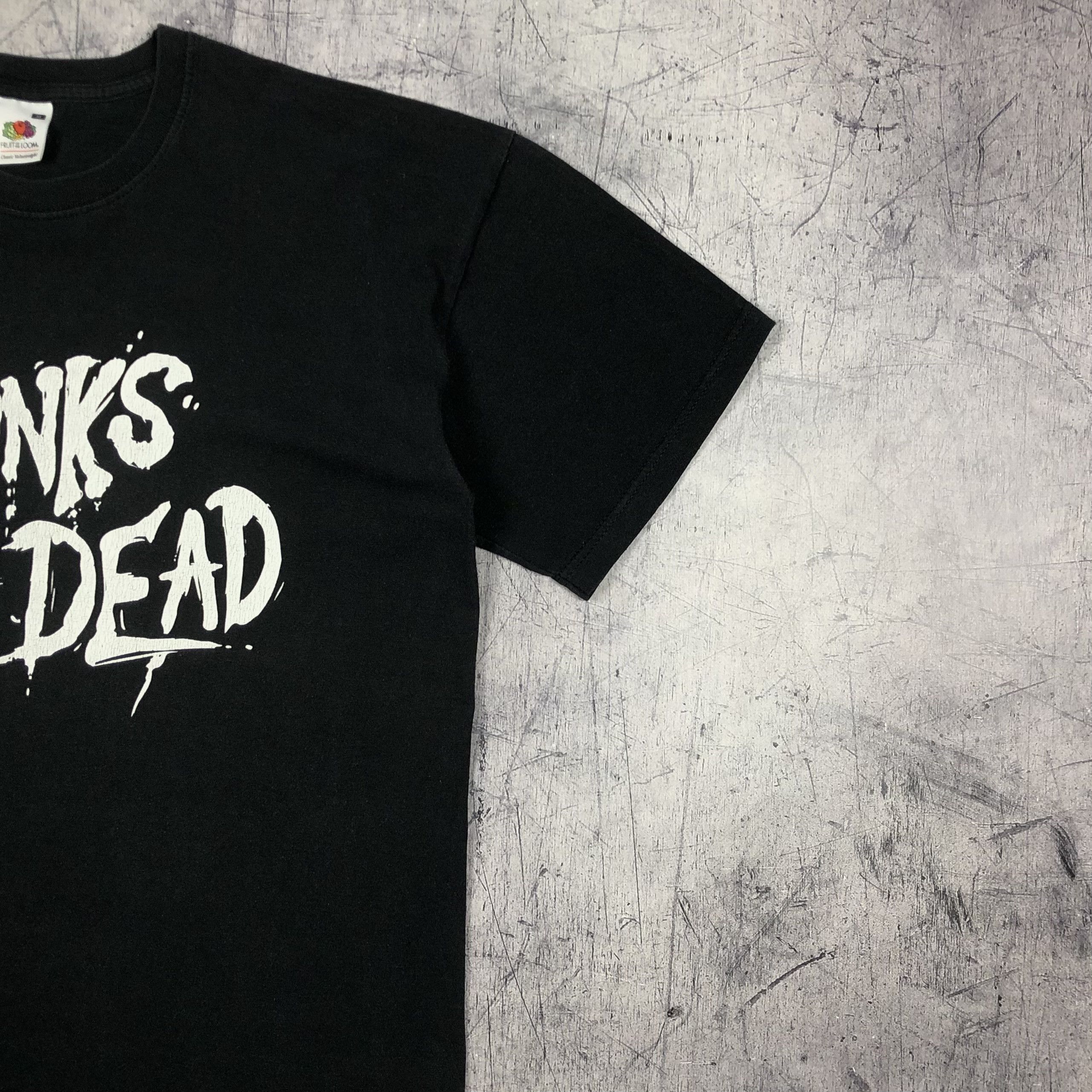 Vintage Y2K Punk Not Dead Skulls Anarchy Pentagram Tee Size US M / EU 48-50 / 2 - 7 Thumbnail