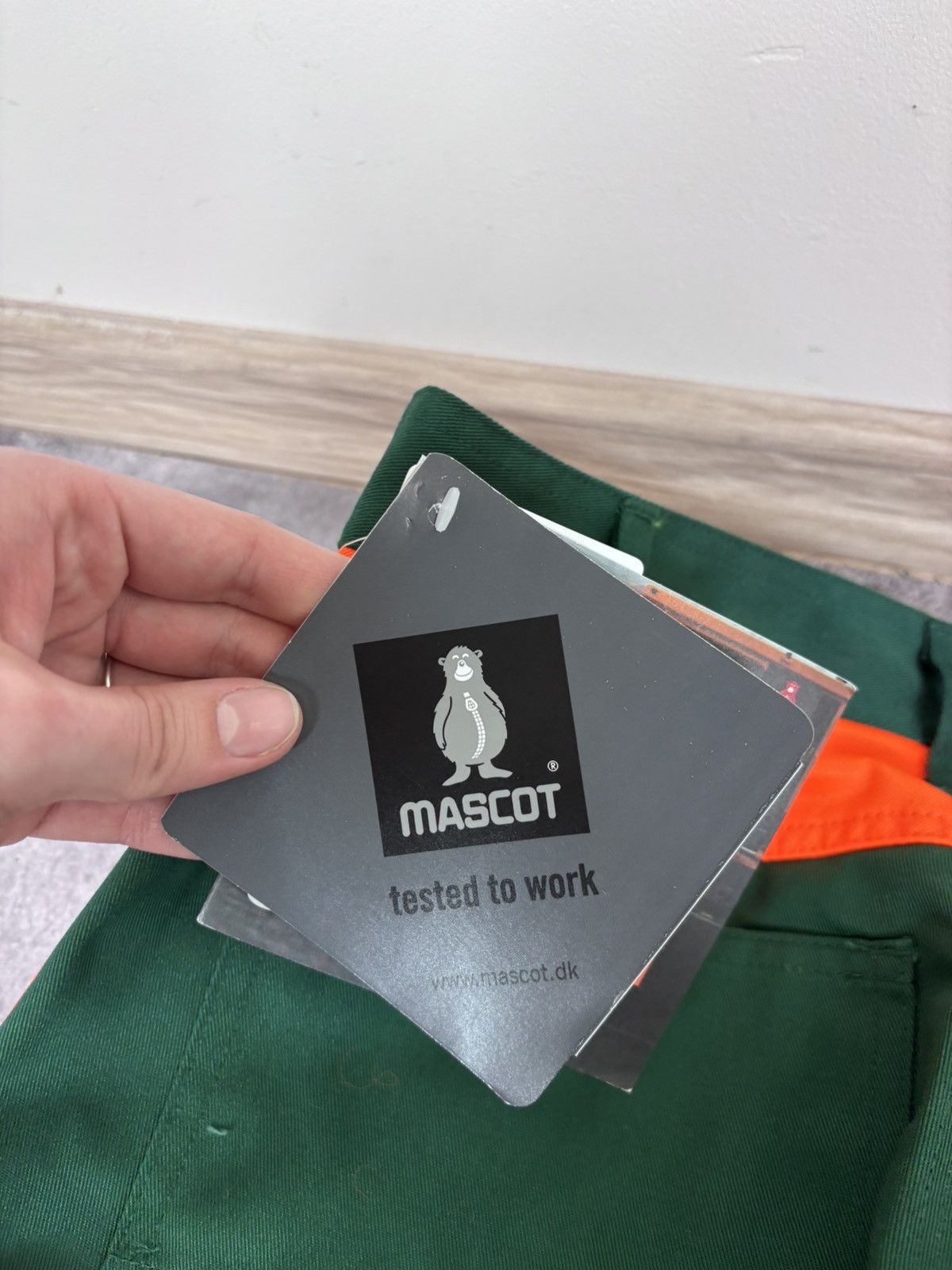 Other Mascot Men’s NWT Reflective Green/Orange Safety Cargo Pants Size US 32 / EU 48 - 16 Thumbnail