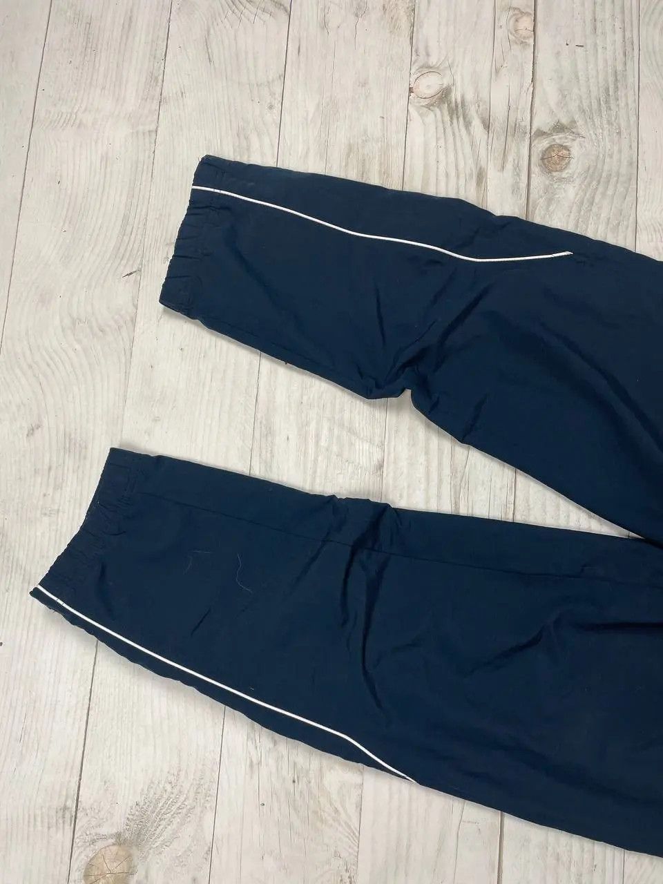 Nike Vintage Nike Track Pants 00s Nylon Baggy Striped Swoosh Y2K Size US 34 / EU 50 - 8 Thumbnail