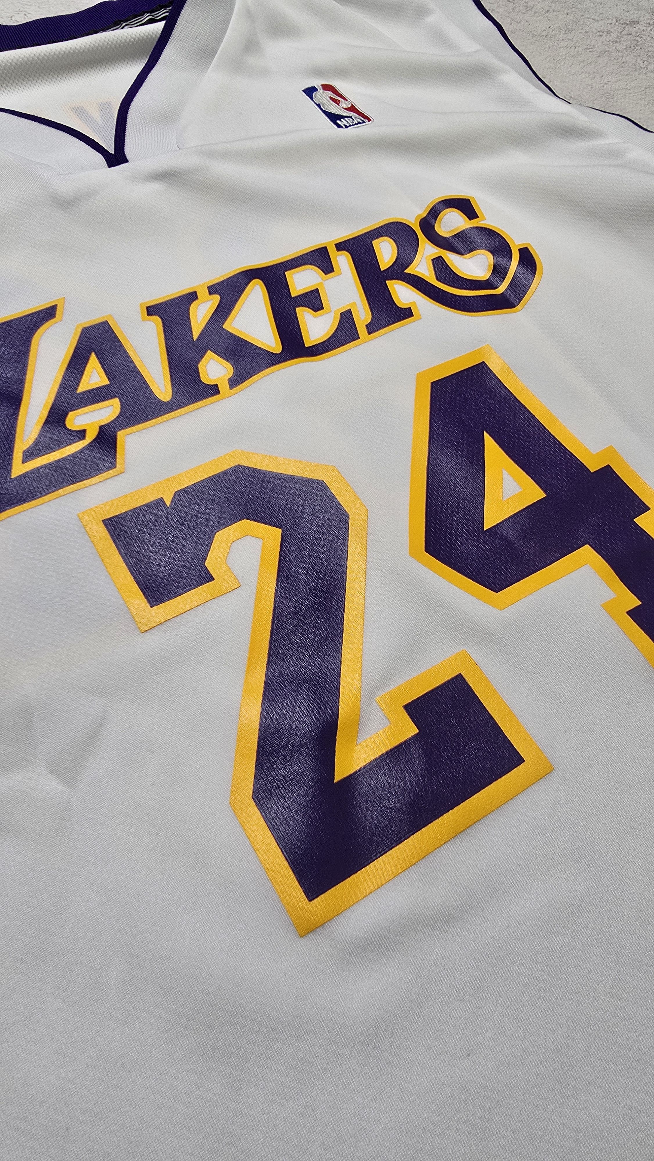 Adidas Lakers Adidas Kobe Bryant #24 White NBA Jersey Size US L / EU 52-54 / 3 - 11 Thumbnail