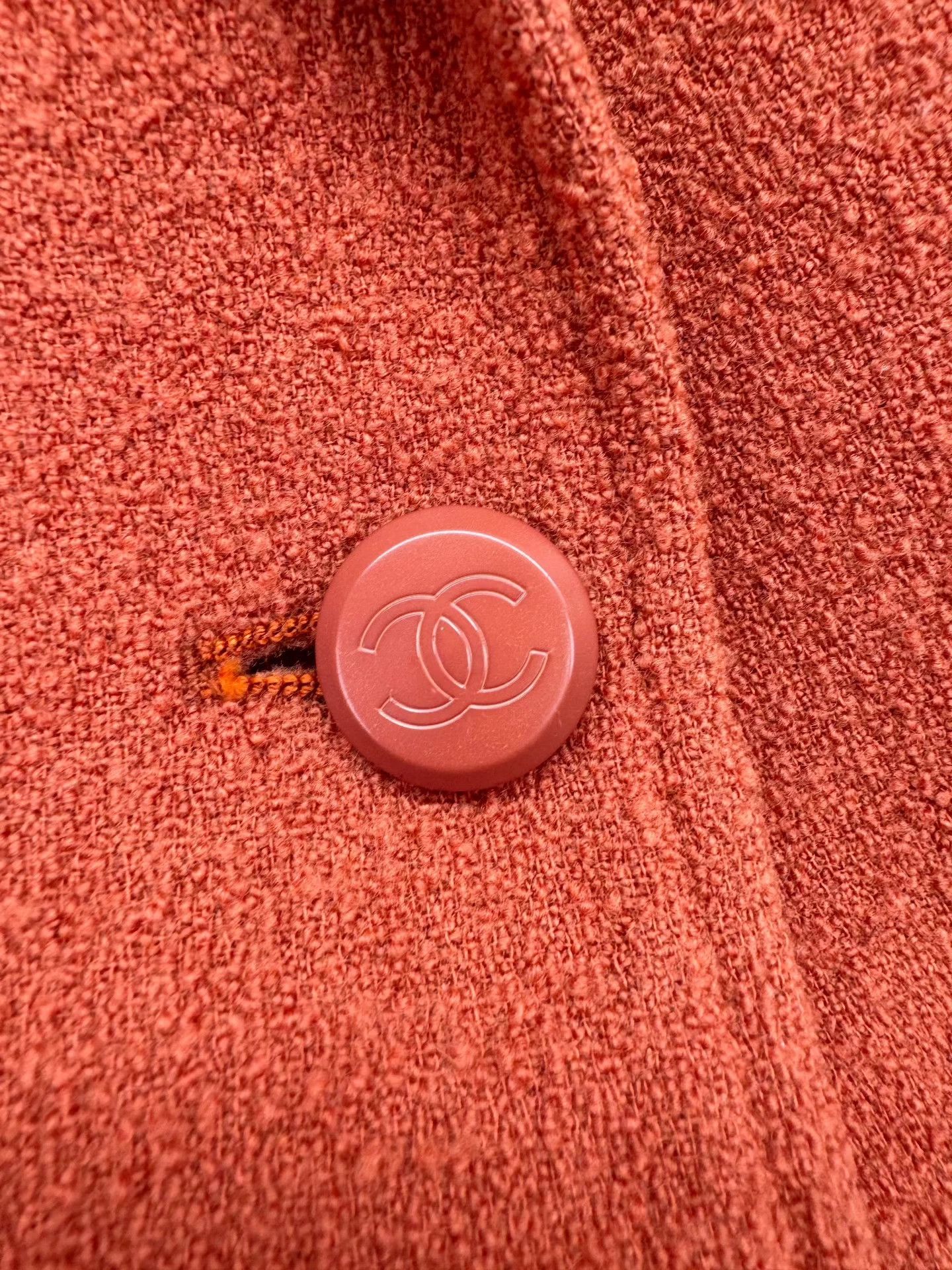 Chanel Chanel Wool Coat 38 Authentic 2 Wears Size S / US 4 / IT 40 - 4 Thumbnail