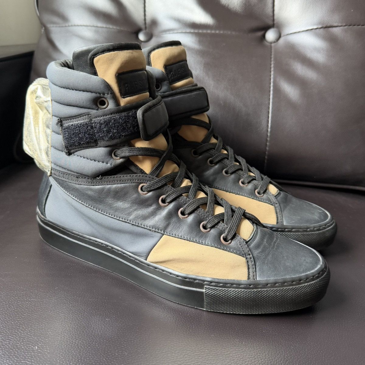 Raf Simons Raf Simons - 2009 Astronaut High Top Sneaker Size US 9 / EU 42 - 1 Thumbnail