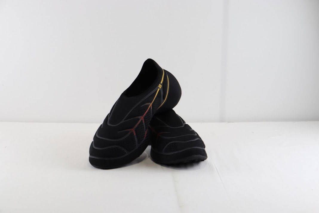 Givenchy o1rshd1 TK-360 Plus Sneaker in Black Size US 11 / EU 44 - 15 Thumbnail