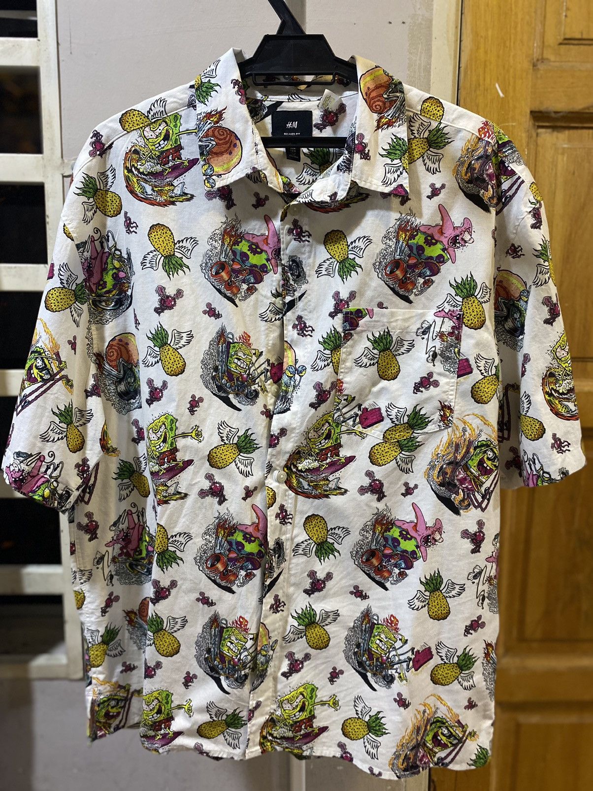 Other H&M Spongebob Overprint Full print Hawaii Surf Size US L / EU 52-54 / 3 - 2 Thumbnail