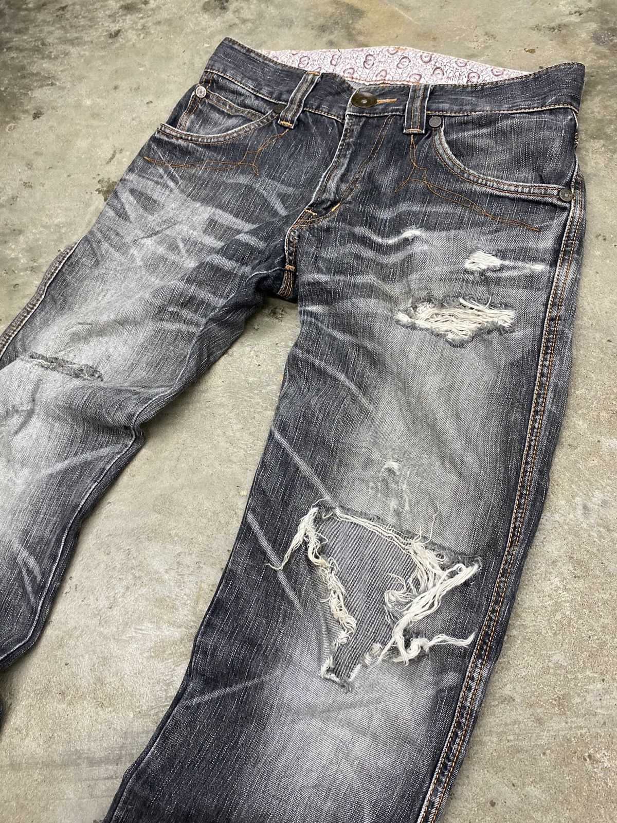 Edwin vintage edwin 503 flared distressed blue trip Size US 29 - 7 Thumbnail