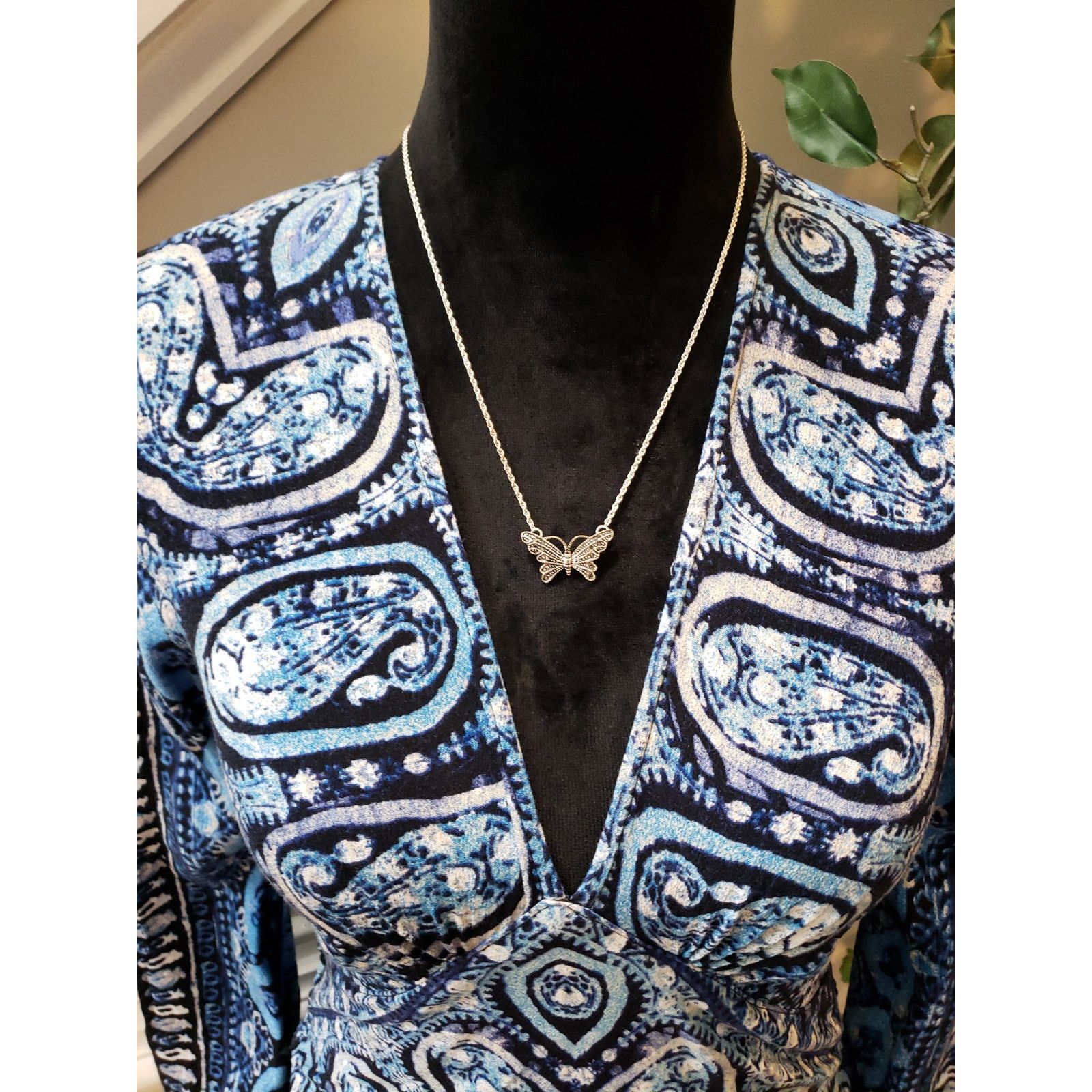 Free People Free People Blouse Women XS Blue Boho Paisley Long Sleeve Size XS / US 0-2 / IT 36-38 - 3 Thumbnail