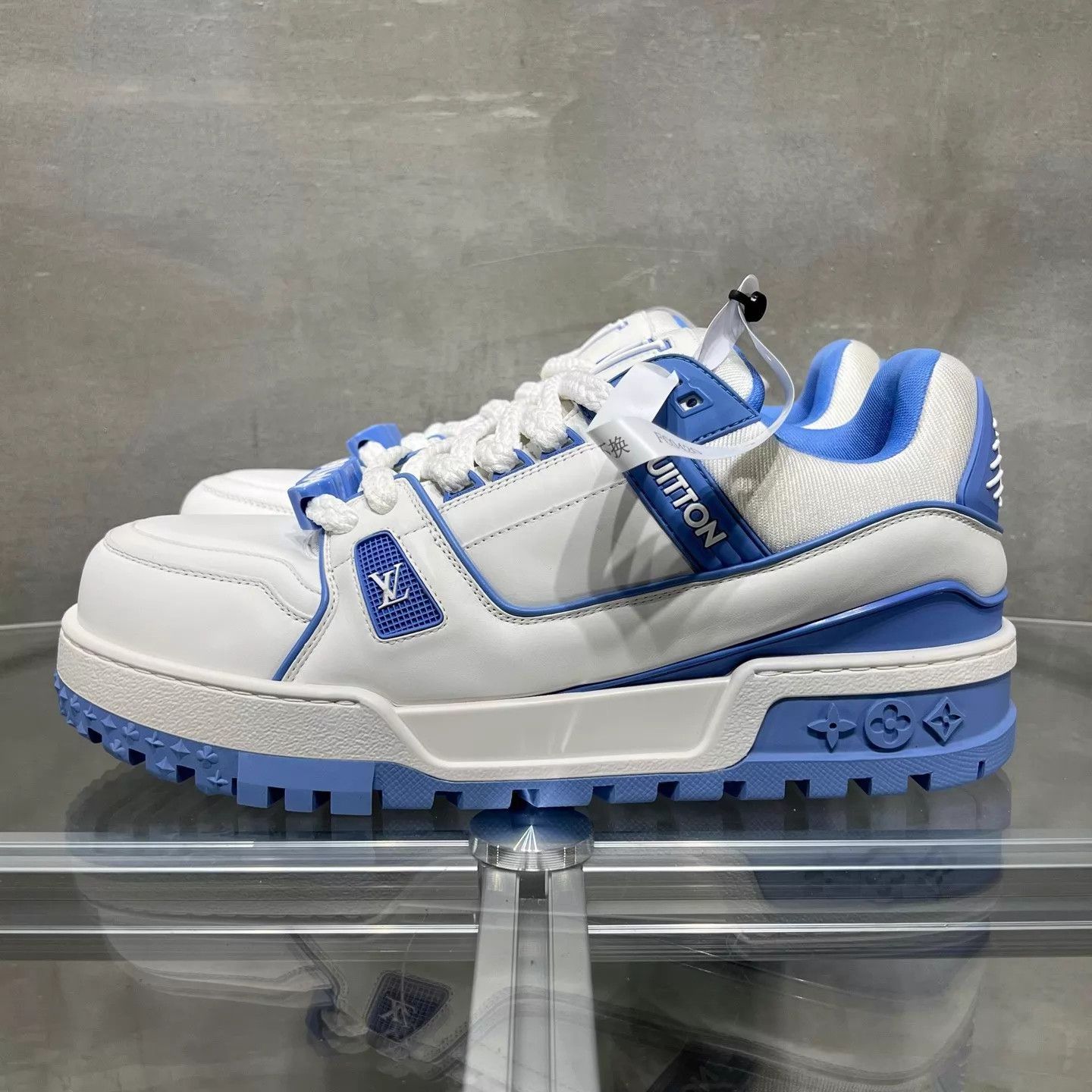 Louis Vuitton LV Trainer Maxi White & Blue UK10 / 44 Size US 11 / EU 44 - 3 Thumbnail
