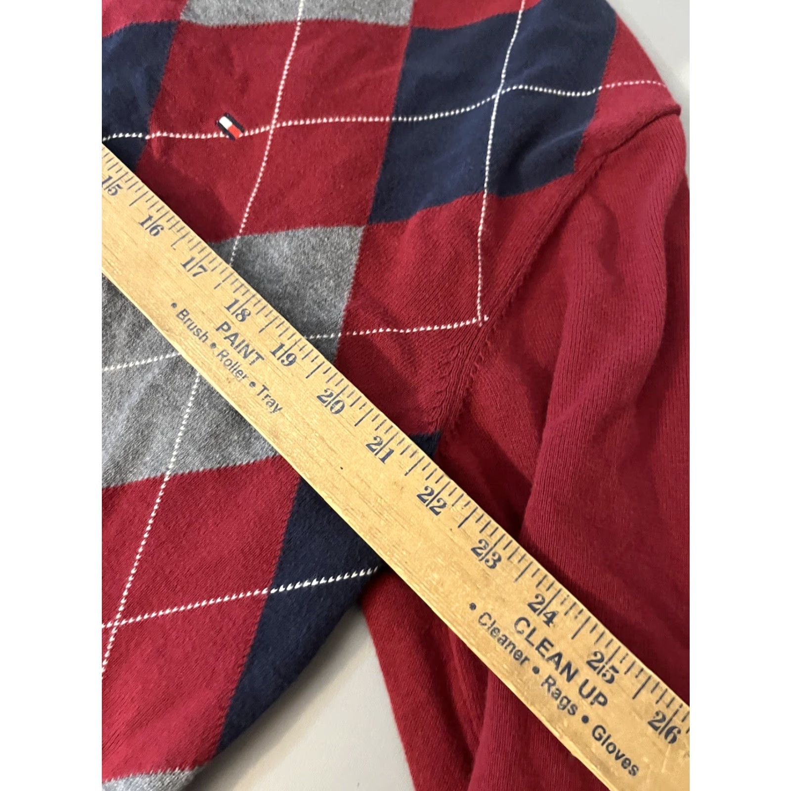 Tommy Hilfiger Tommy Hilfiger Embroidered Logo Argyle V-Neck Sweater Mens XL Red Long Sleeve Knit Pullover Size US XL / EU 56 / 4 - 5 Thumbnail